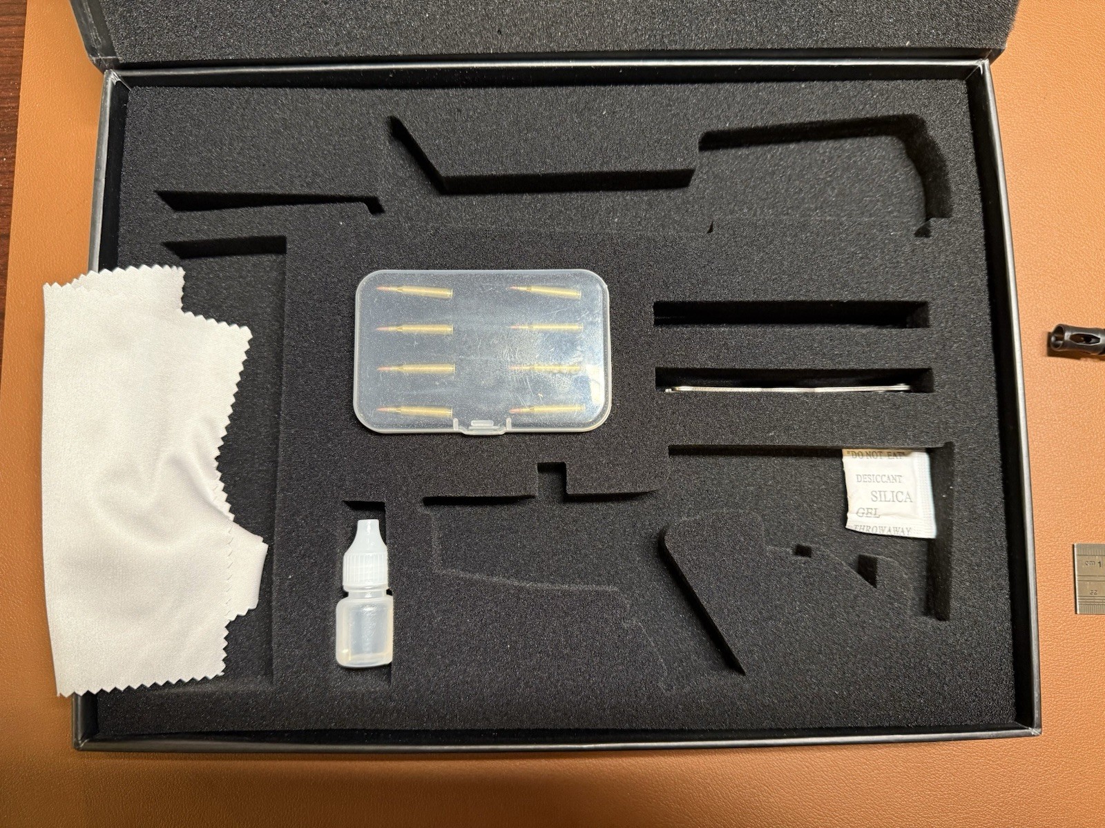 1:2 High Precision M4A1 Carbine Black Eject Metal Super Rare A+ Machine Gun Toy