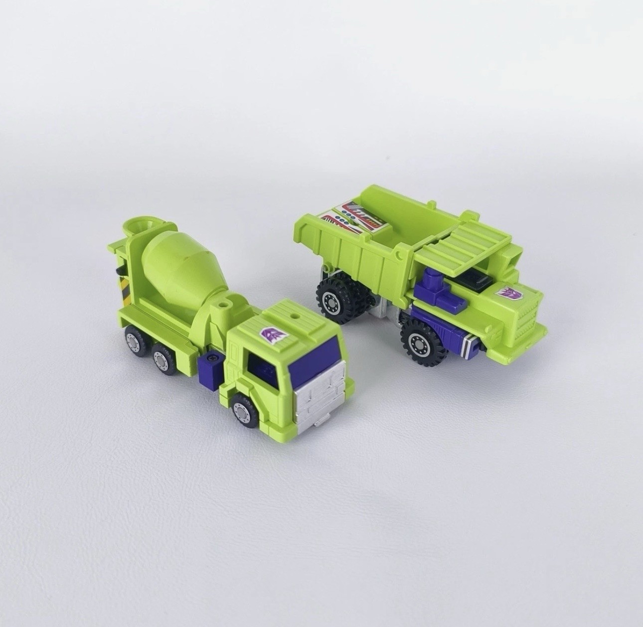 Transformers G1 Constructicon Devastator Transforming Toy Figures Re-Issue Ver.