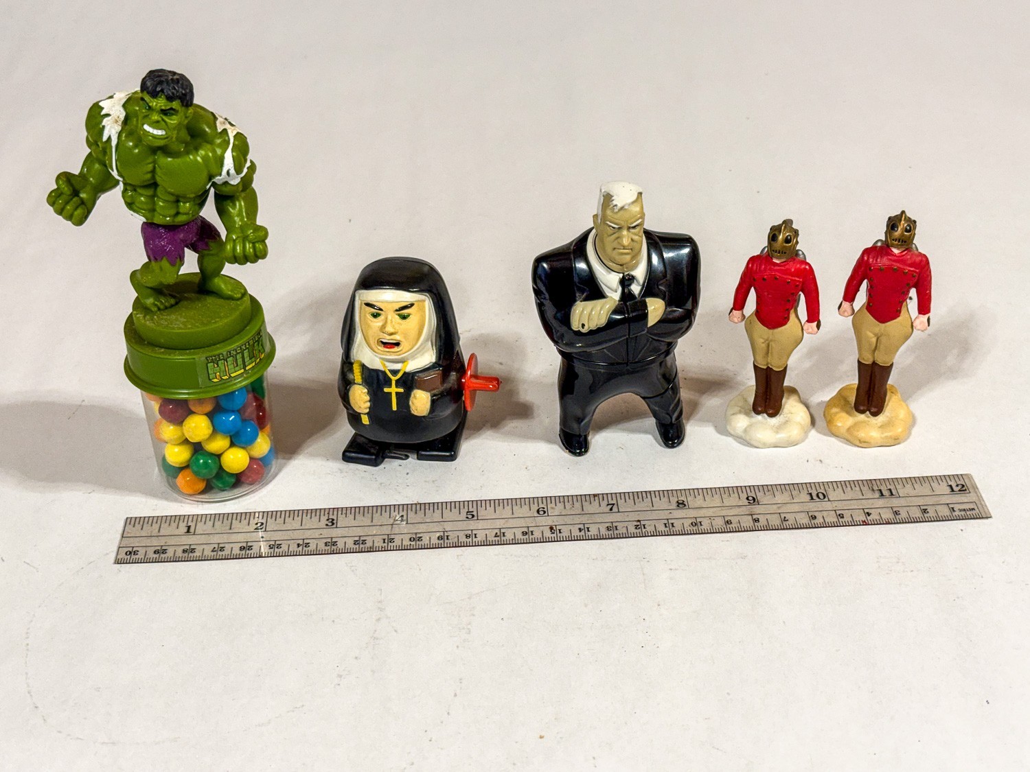 [E598] Mixed Lot Five 5 Action Figures Toys Kids Characters