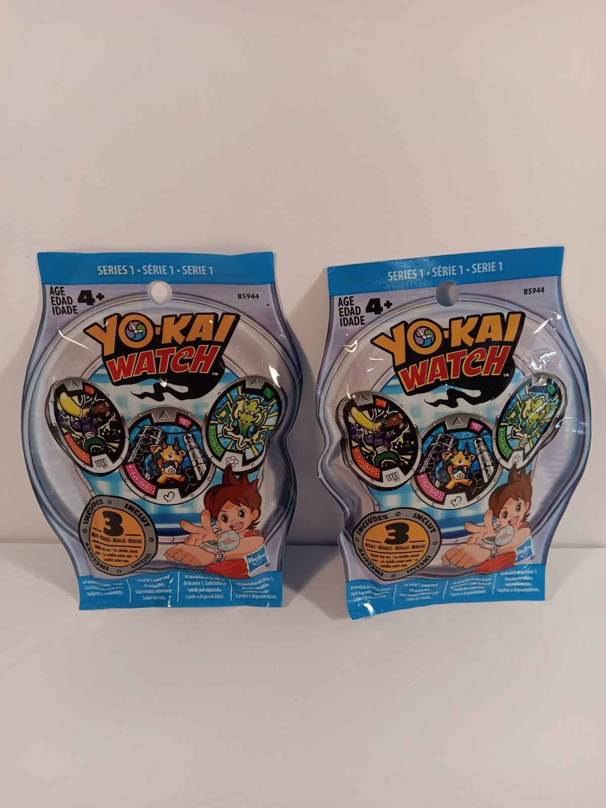 YO-KAI WATCH Series 1 lot of 2 New Includes 3 Medals each