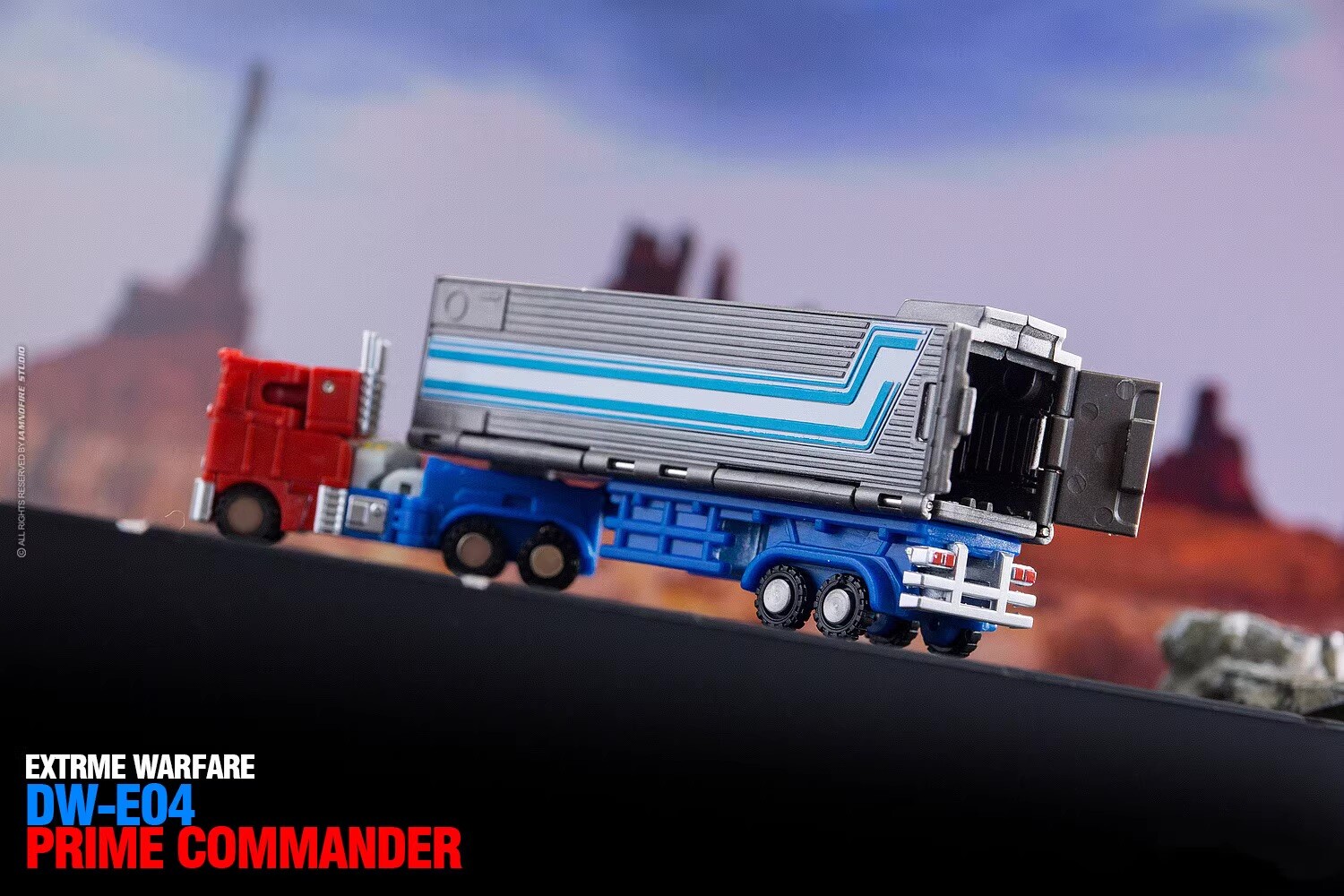 Dr. WU DW-E04D DW-E04E Green or EVA OP Commander W/Trailer Roller Mini Figure