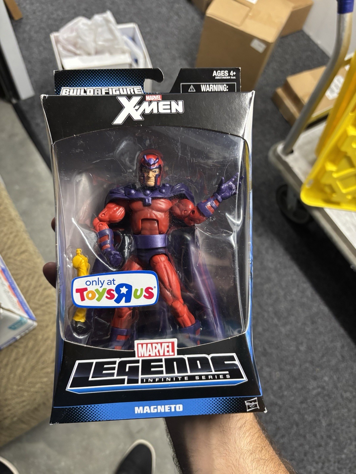 Marvel Legends Infinite Series X-Men Magneto Toys R Us Exclusive Jubilee BAF