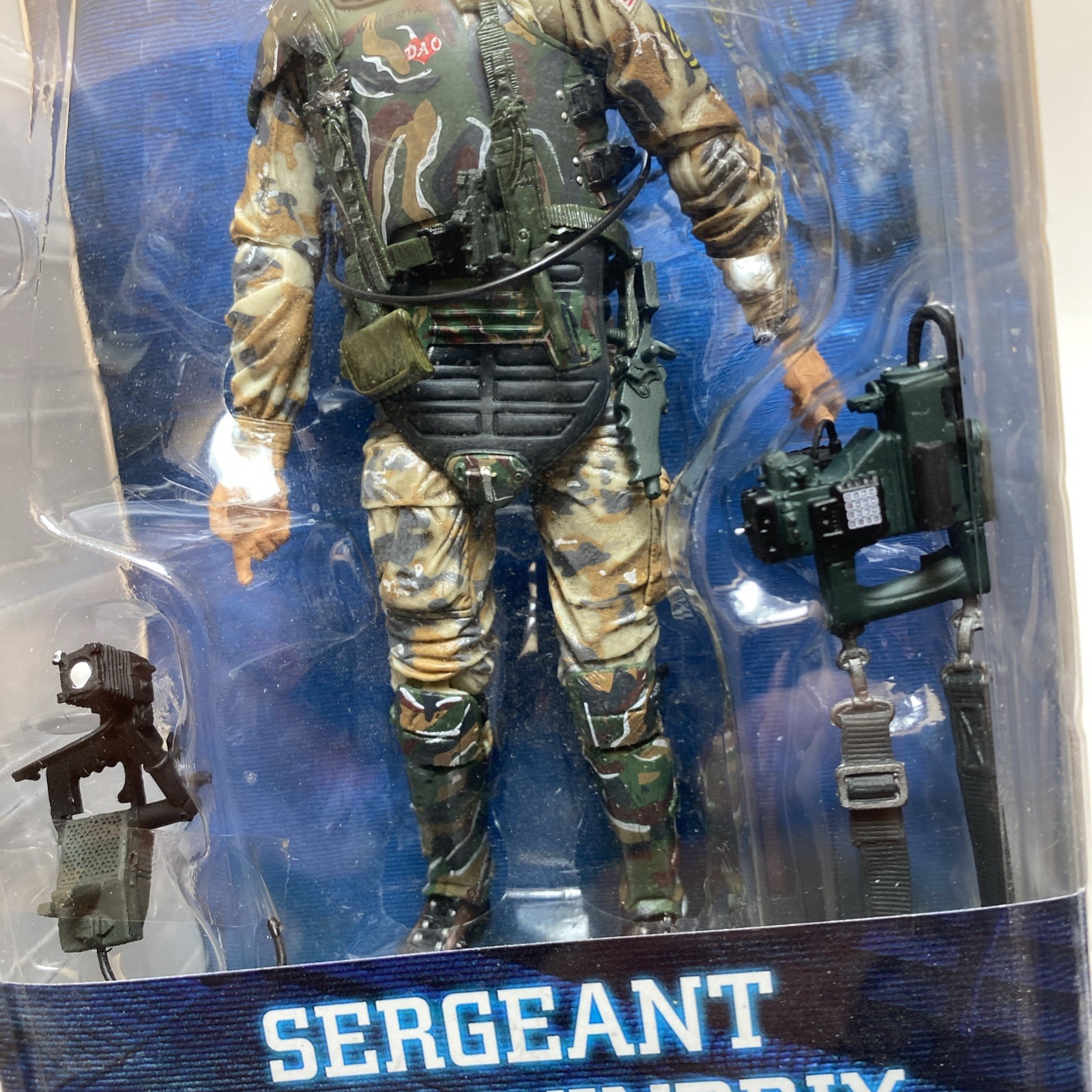 NECA Alien Sergeant Craig Windrix Marine 7&Prime; Action Figure Aliens Movie Series 2