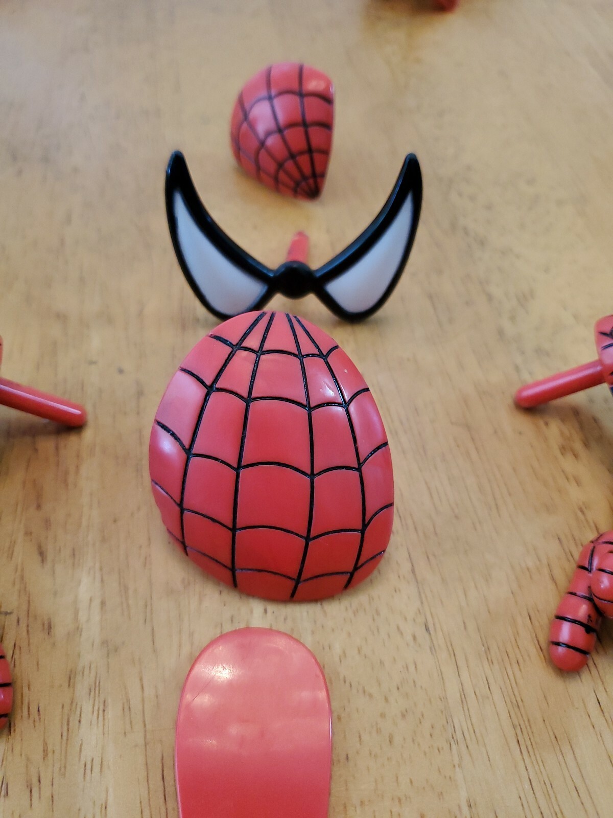 2011 Paper Magic Group Inc Spiderman 3-D Cake Topper Marvel