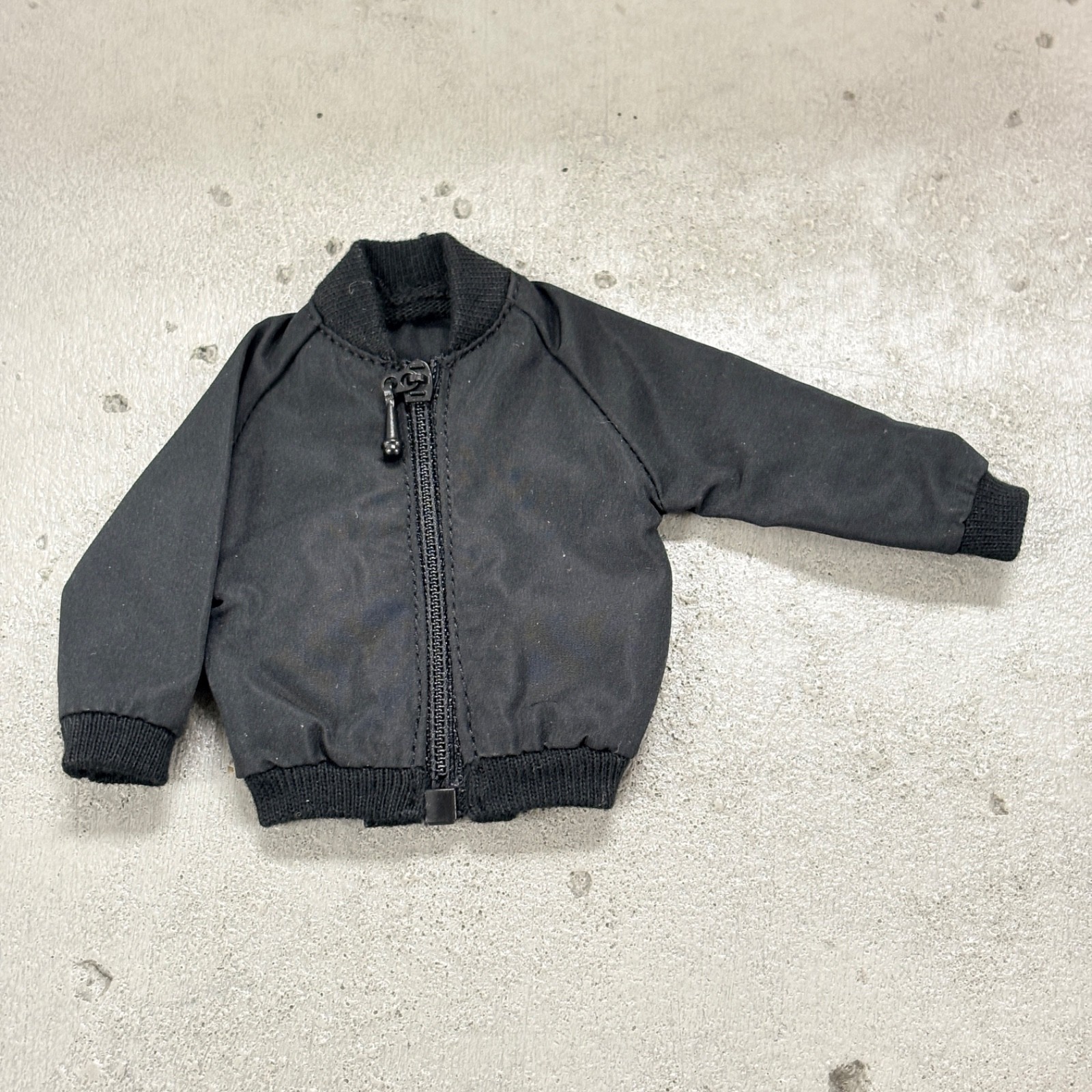 SU-NT3-ZDJK-BLK: 1/12 XL Black Zipper Jacket for Nota NT-03/03S, Muff Adam Body