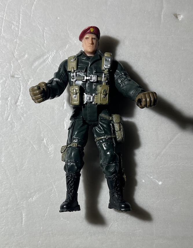 Chap Mei 4” Red Beret Colonel Stewart Soldier Collectible Action Figure