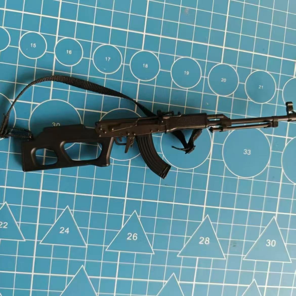 1/6 Scale AK Assault Rifle Weapon For 12inch Military Action Figure