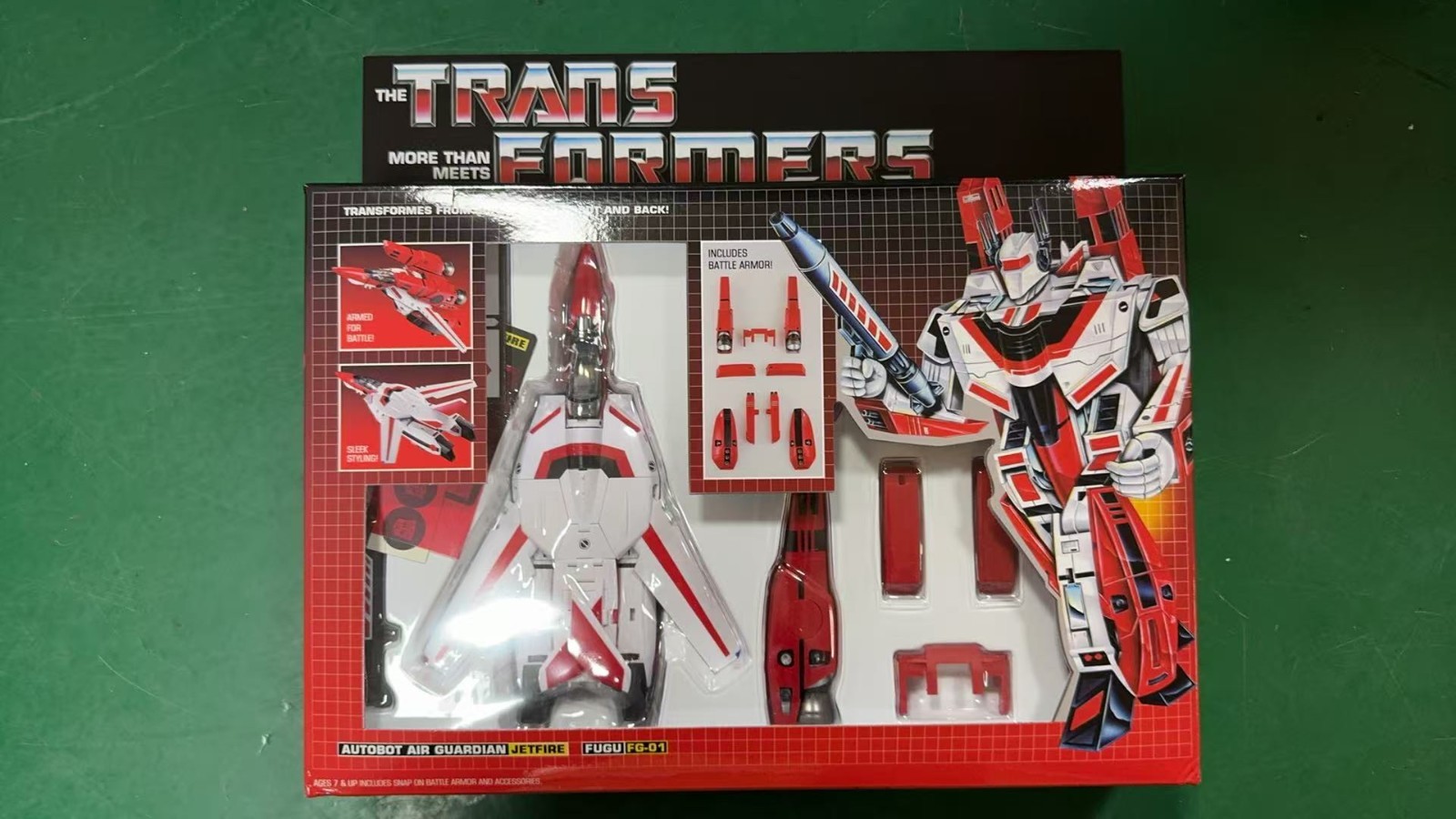Transform G1 Jetfire FG Model FG-01 Macross VF1S Deluxe Ver. MISB Brand New