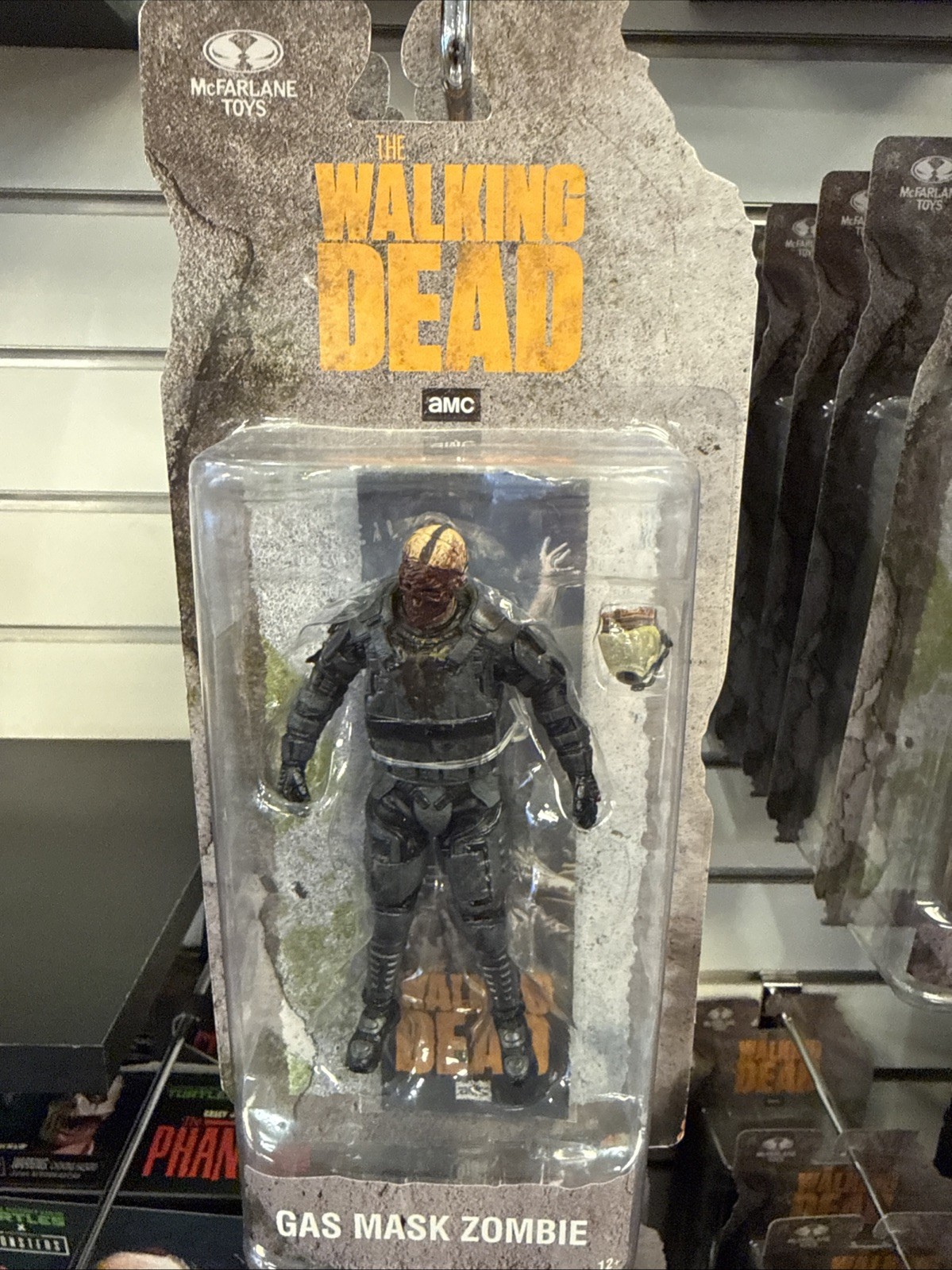 Gas Mask Zombie The Walking Dead 5&Prime; Figure