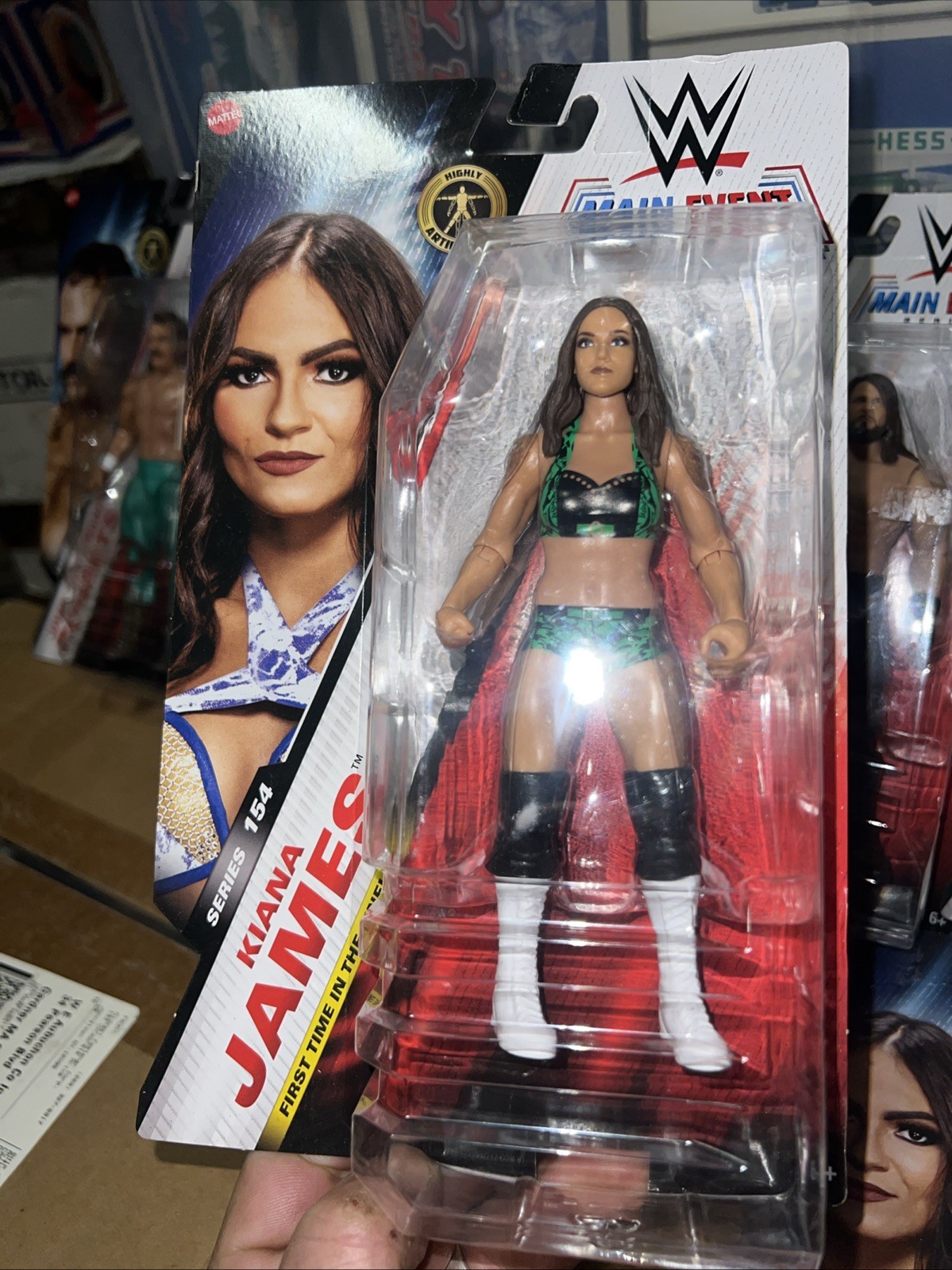 WWE Basic Series 154 Main Event Kianna James +5 others in series MOSC c2024