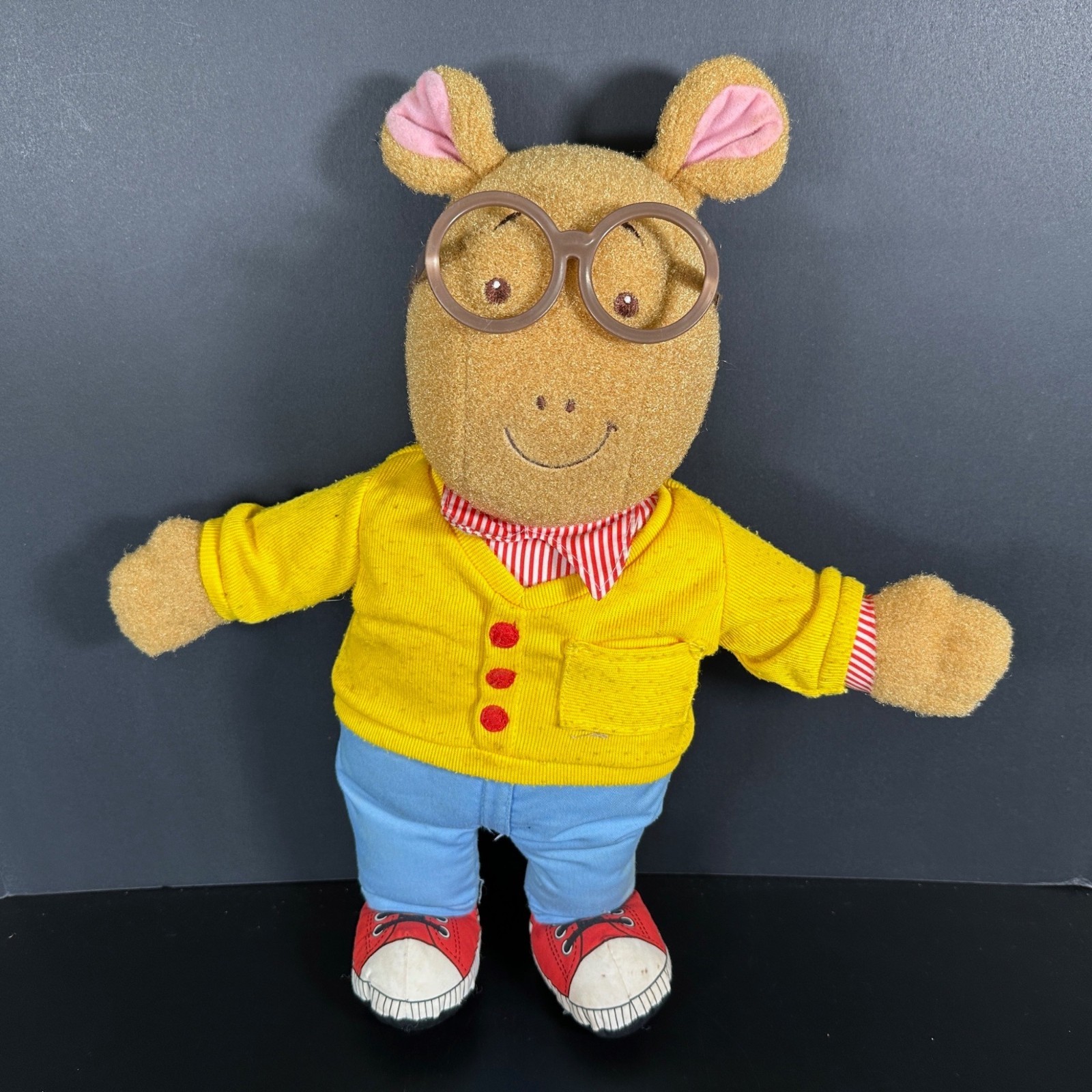 Vintage 1996 PBS Playskool Hasbro ARTHUR Doll Talking Toy Plush 18 inch WORKS