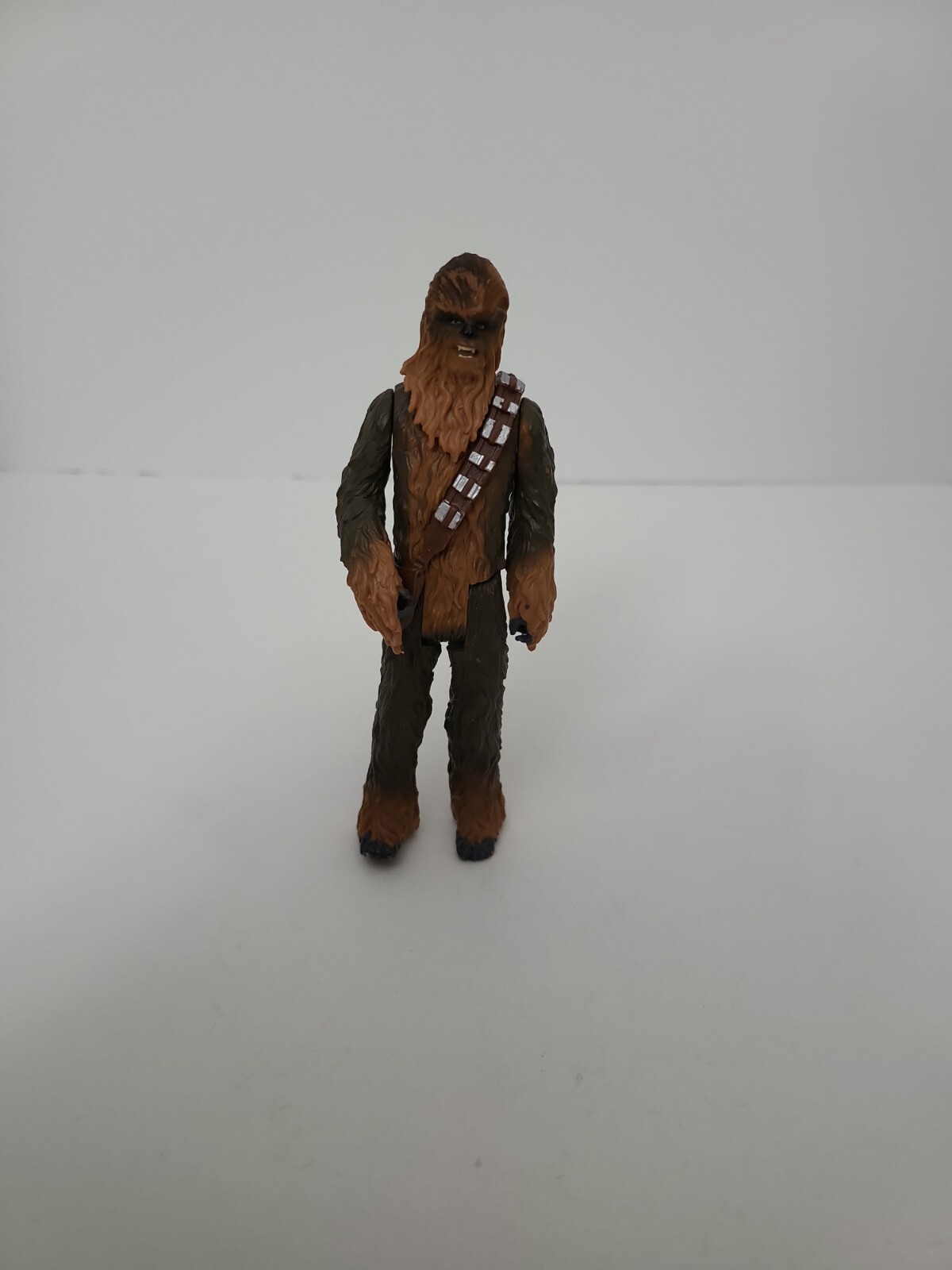 2017 Star Wars Chewbacca 4.75 in Action Figure Hasbro Force Link