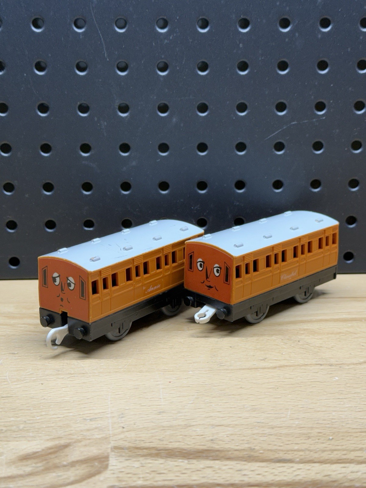 Thomas & Friends Trackmaster Clarabel Annie Lot Passenger Coaches