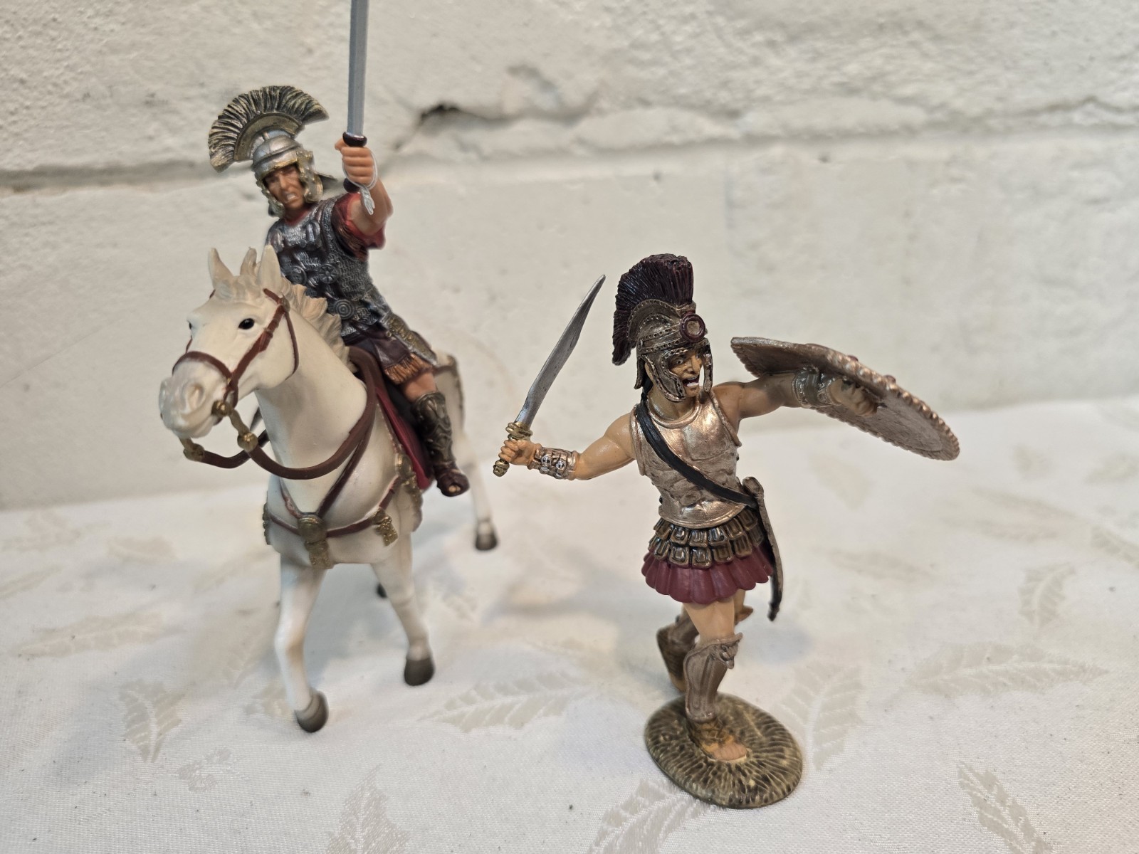 Schleich ROMAN Heroes The Invincible Spartan War Horse Warriors