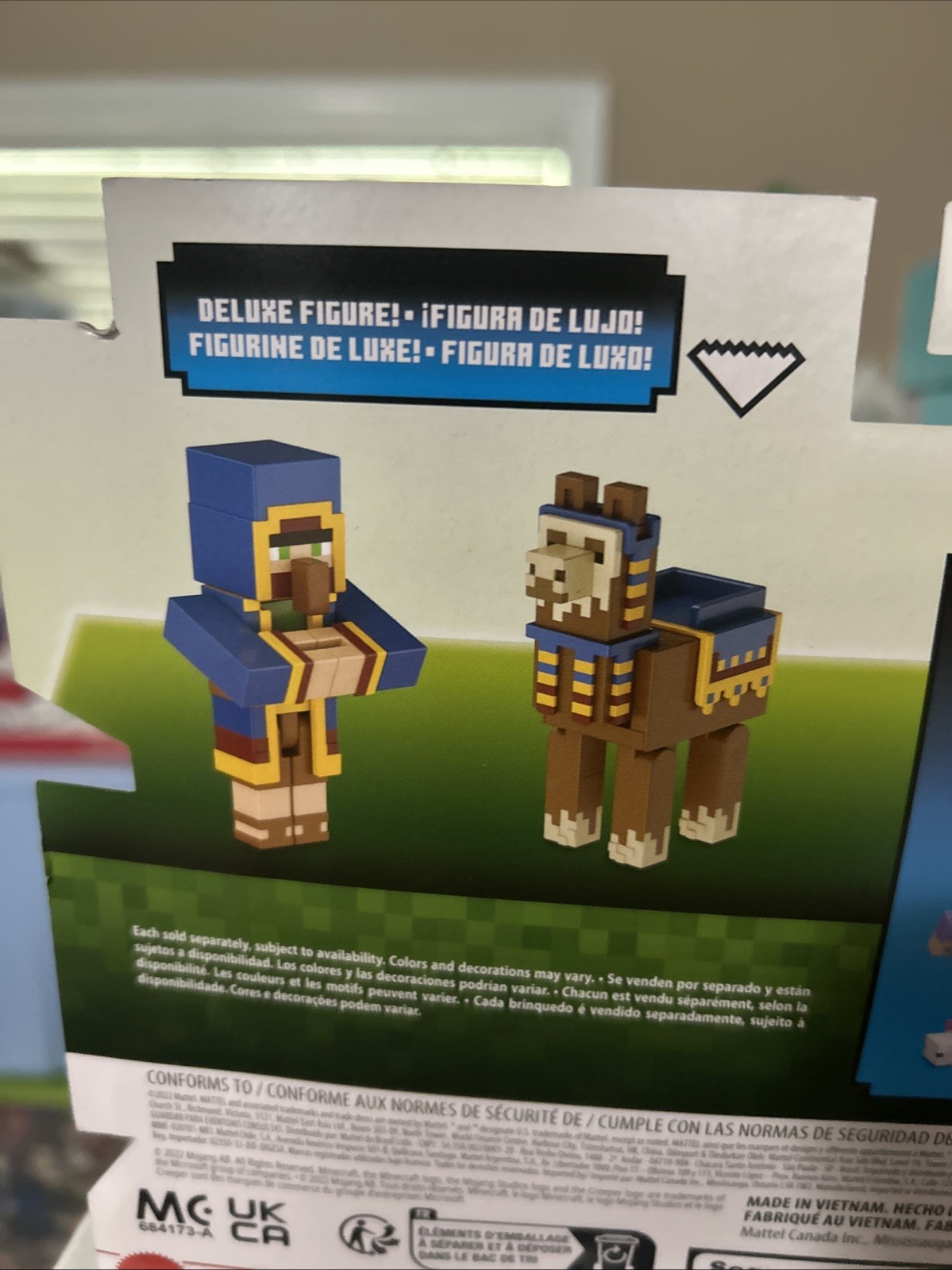 Minecraft Deluxe Figure 2-Pack WANDERING TRADER AND LLAMA