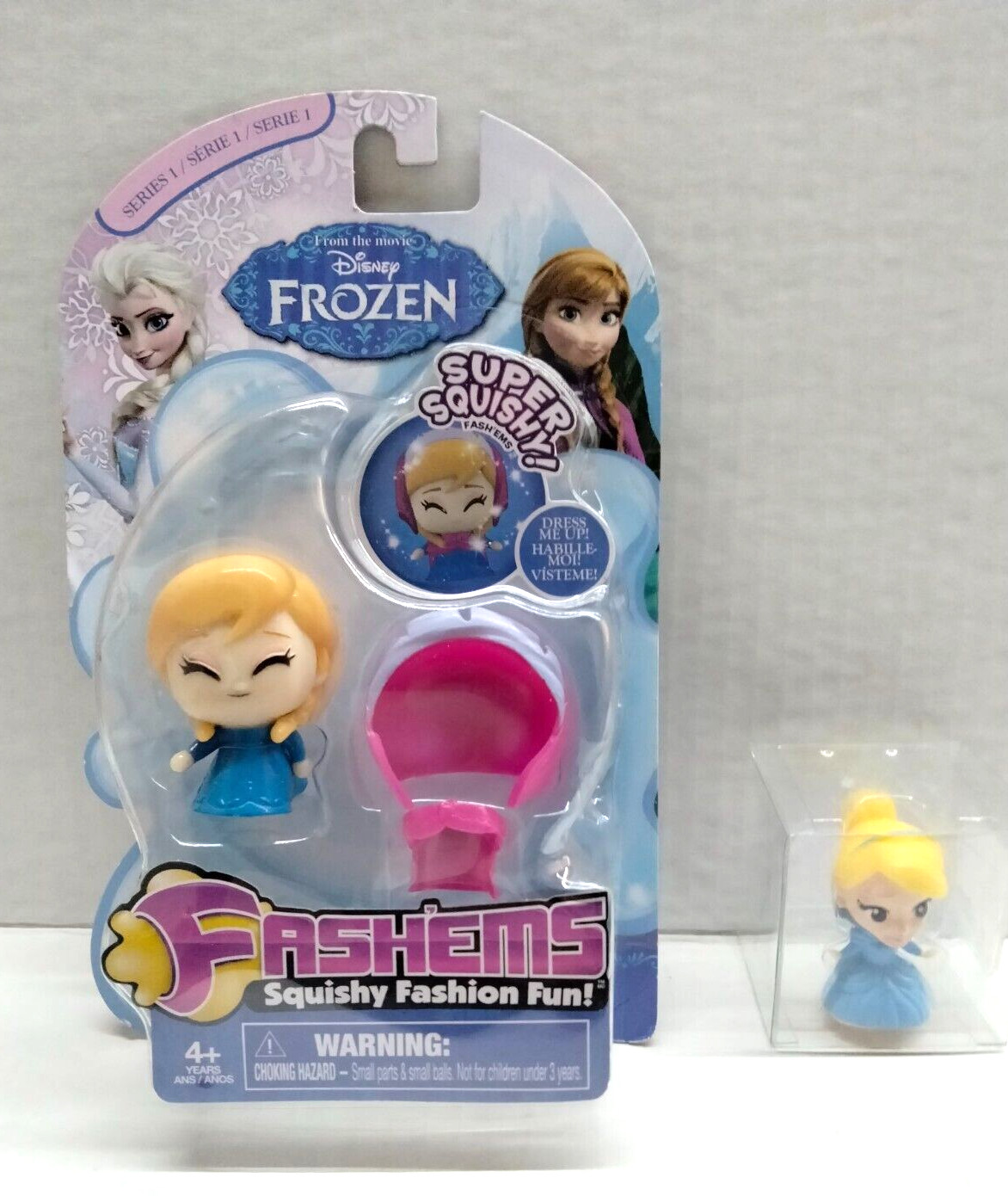 DISNSEY FROZEN FASHEMS-SERIES ONE-ANNA AND DRESS UP HAT & CLOAK W/EXTRA ELSA-NEW