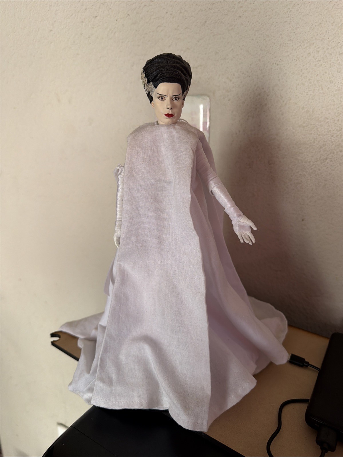 2001 Sideshow Collectibles The Bride of Frankenstein 12” 1/6 figure