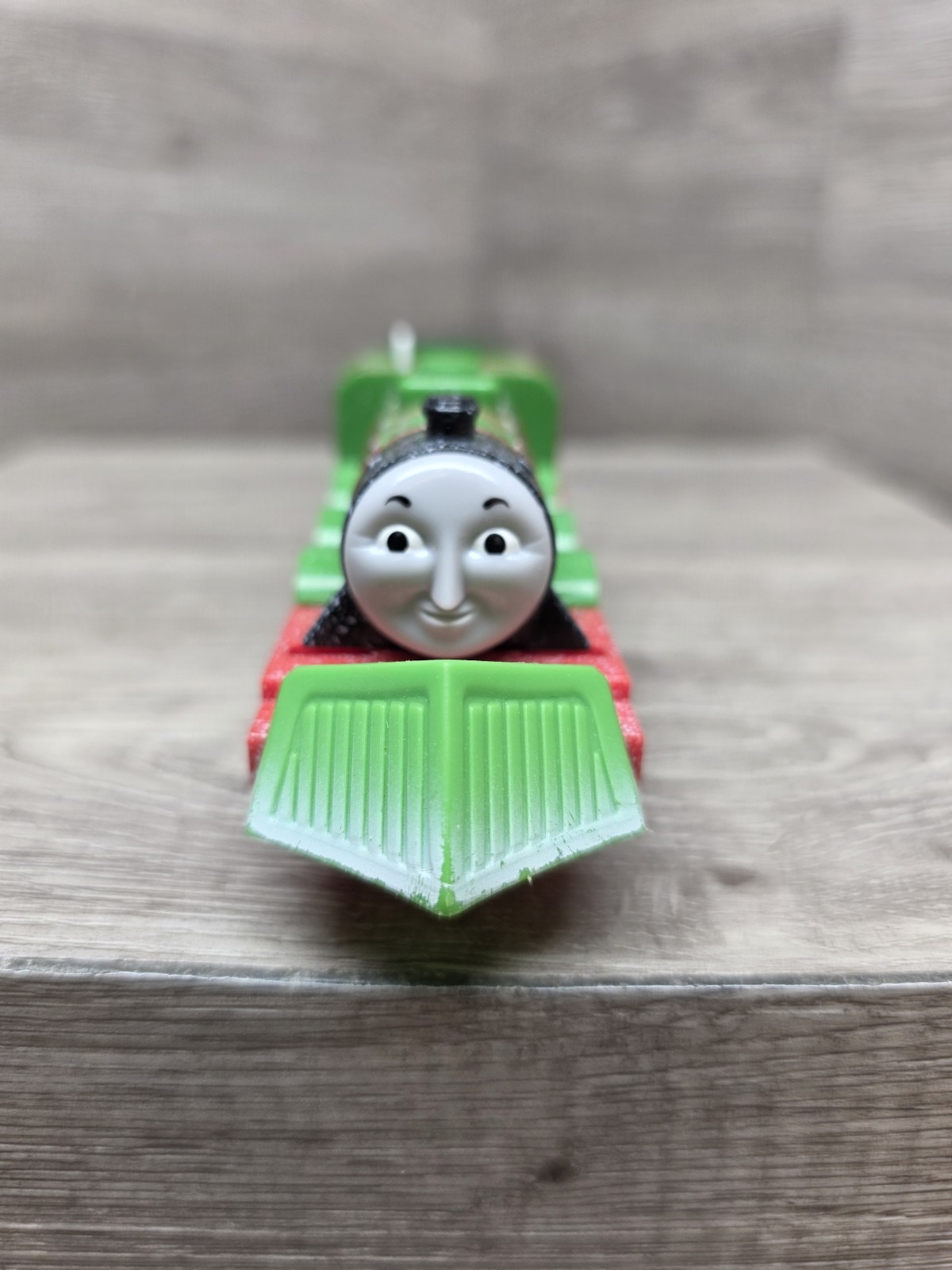 Thomas & Friends Trackmaster Motorized Snow Clearing Henry Train Engine Tested!!