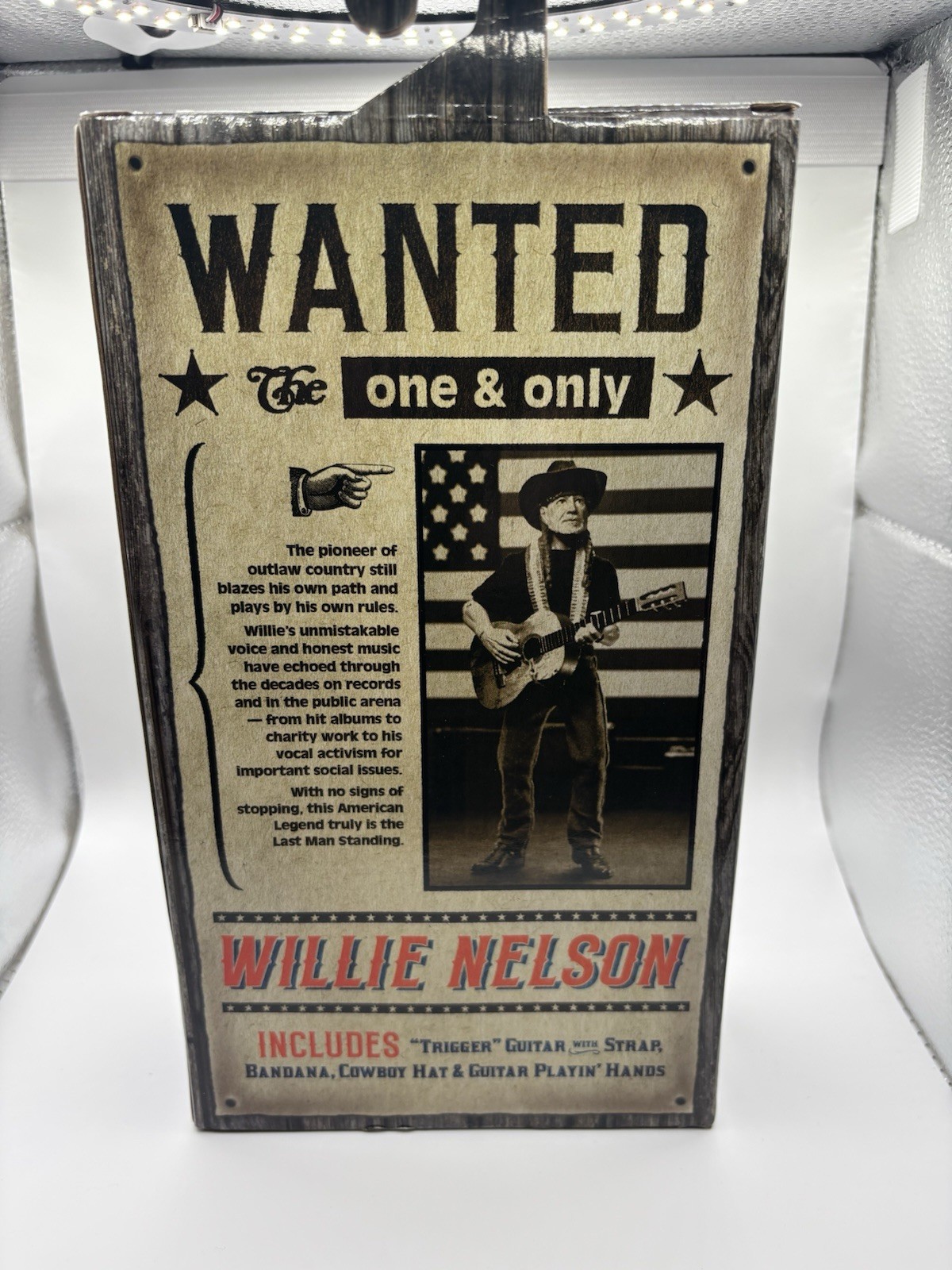 NECA The One & Only WILLIE NELSON An American Icon Collectible Action Figure NEW