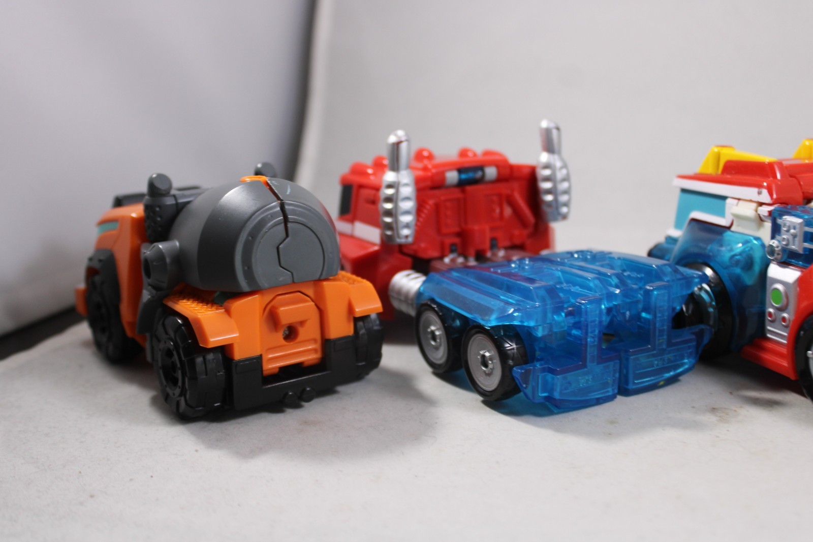 Transformers Playskool Heroes Rescue Bots Energize Wedge Hot Shot- Optimus Prime