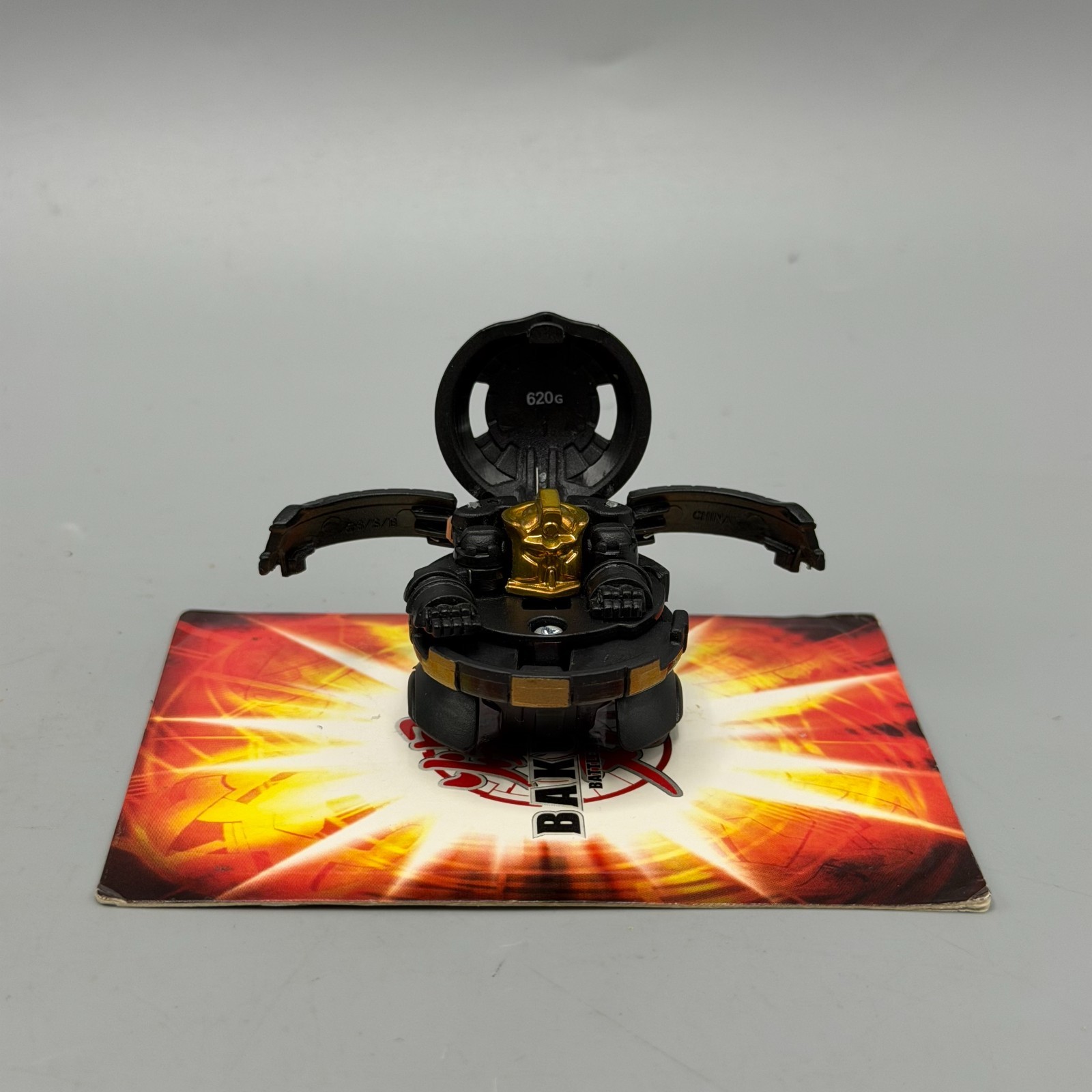 Bakugan Hammer Gorem 620G Bronze Attack B2 Black Gold Bakubronze Battle Brawlers