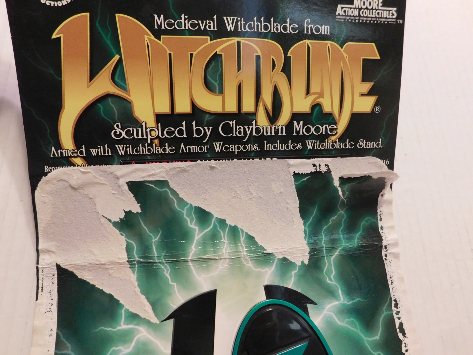 WITCHBLADE MEDIEVAL ACTION FIGURE & ACCESSORIES MOORE ACTION COLLECTIBLES 1998
