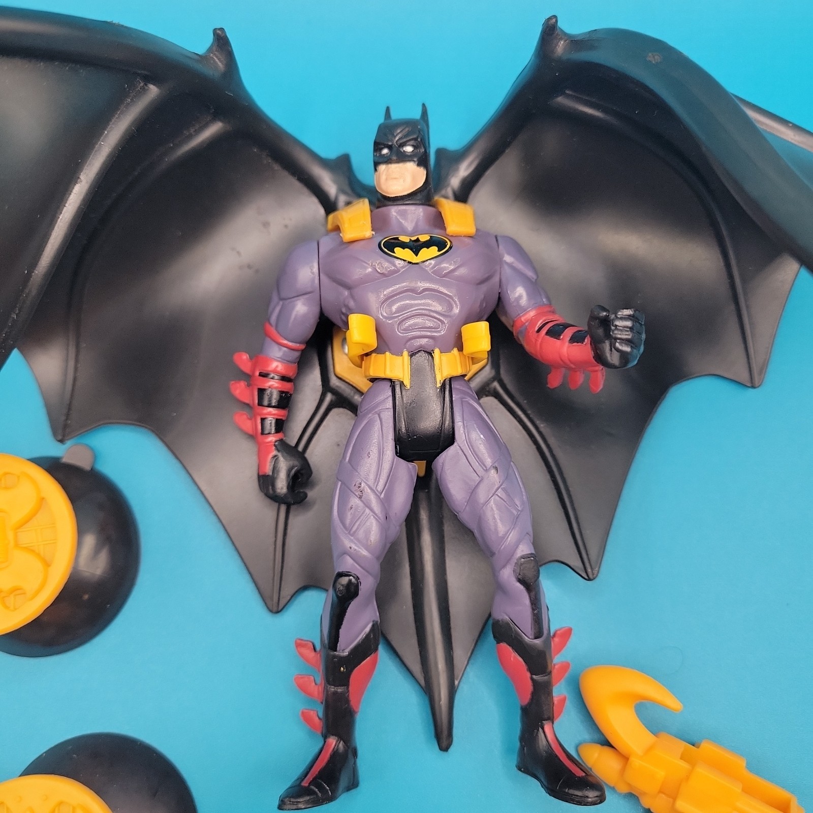 1995 Kenner Batman Forever Deluxe Attack Wing Batman Figure (Complete)