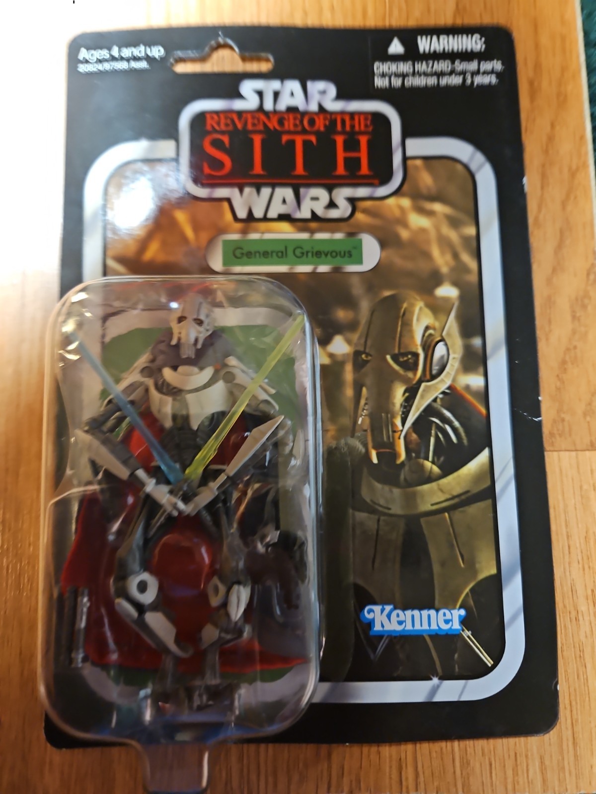 STAR WARS Vintage Collection – General Grievous 2010 VC17 Unopened New