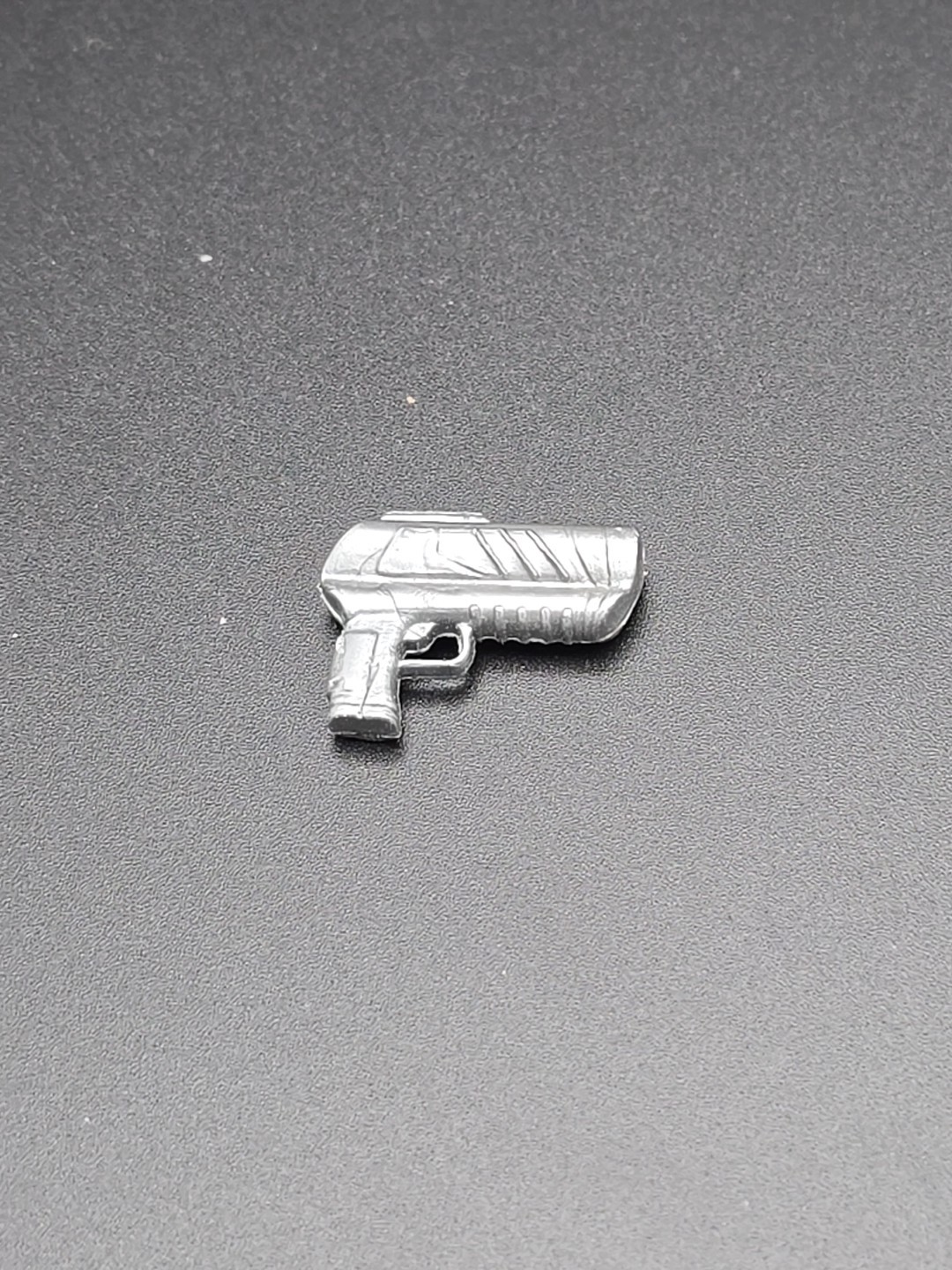 Toy Biz Marvel X-Men 1994 Bone Breaker Action Figure Gun Weapon Part Accessory