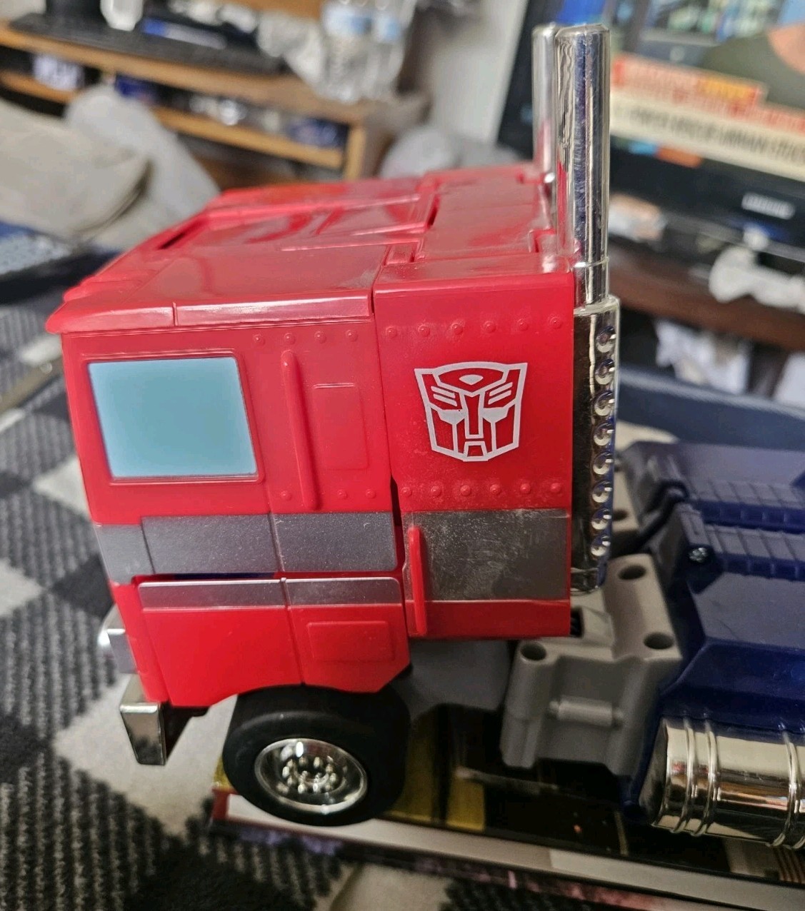Transformers Jada Self Transforming Optimus Prime R/C