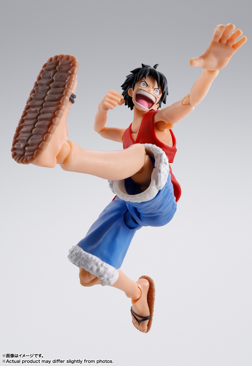 S.H.Figuarts Monkey D. Luffy -Romance Dawn- (One Piece) Action Figure BANDAI