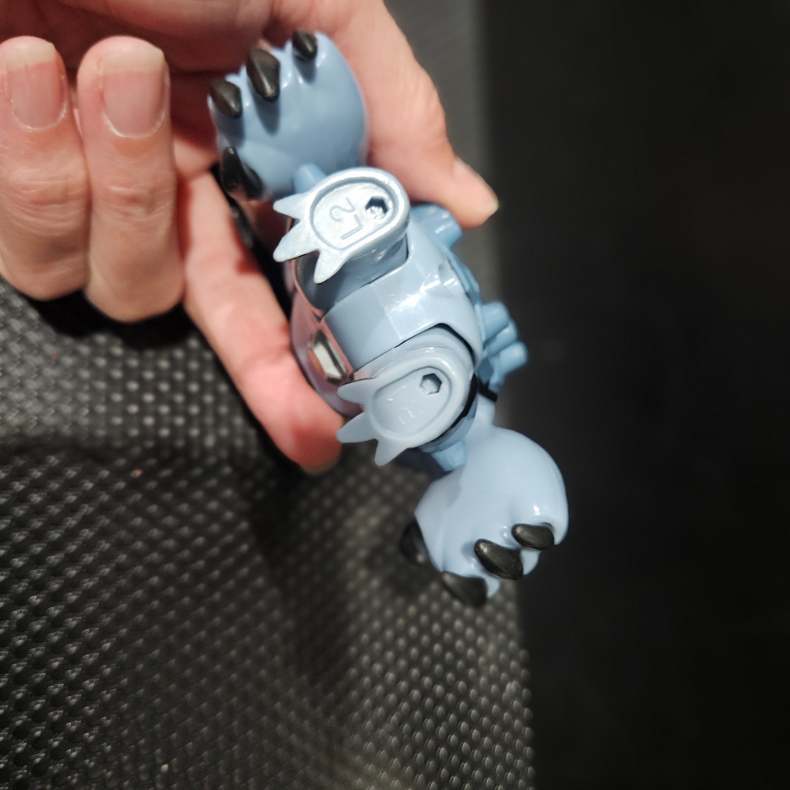 Ben 10 Alien Force 2010 ULTIMATE CANNONBOLT 4&Prime; Action Figure Blue Gray – NICE!