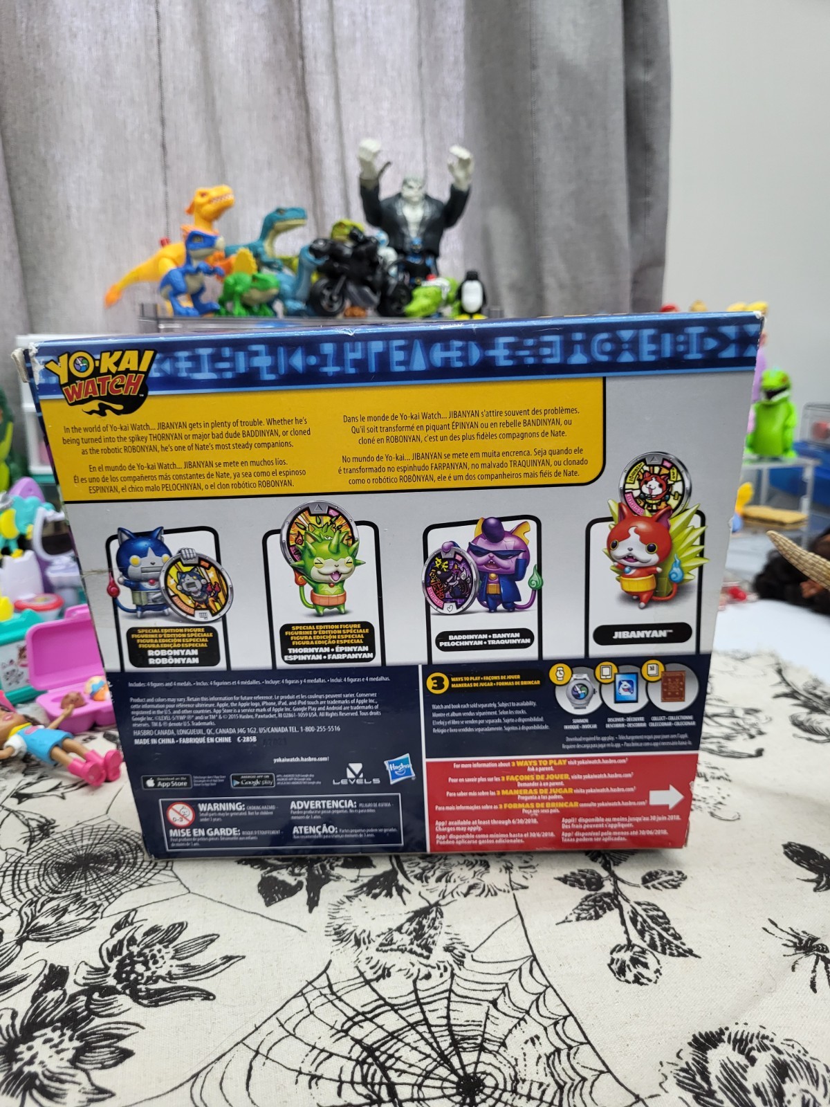 Yo-kai Watch GameStop Exclusive Pack Figures Medals 2015 New In Poor Packaging