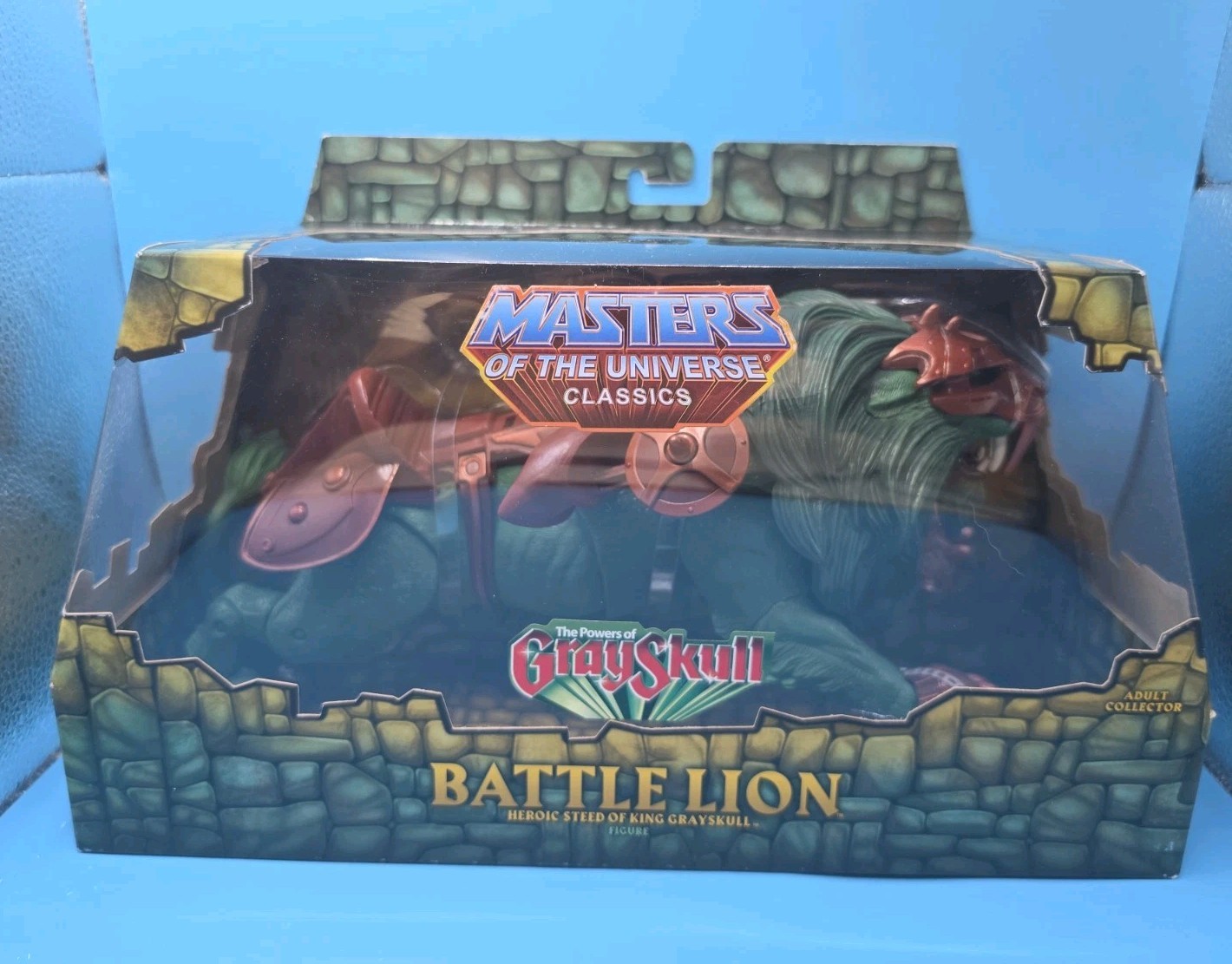 MOTU Masters of the Universe Classics Battle Lion With Shipper Brand New