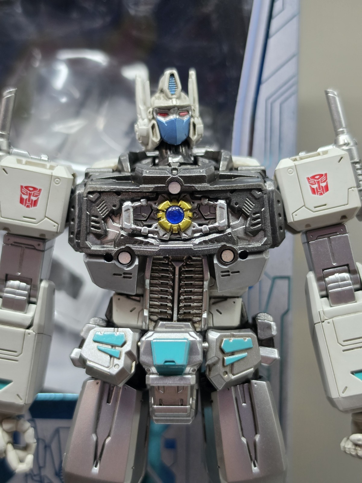 ThreeZero Transformers MDLX Ultra Magnus