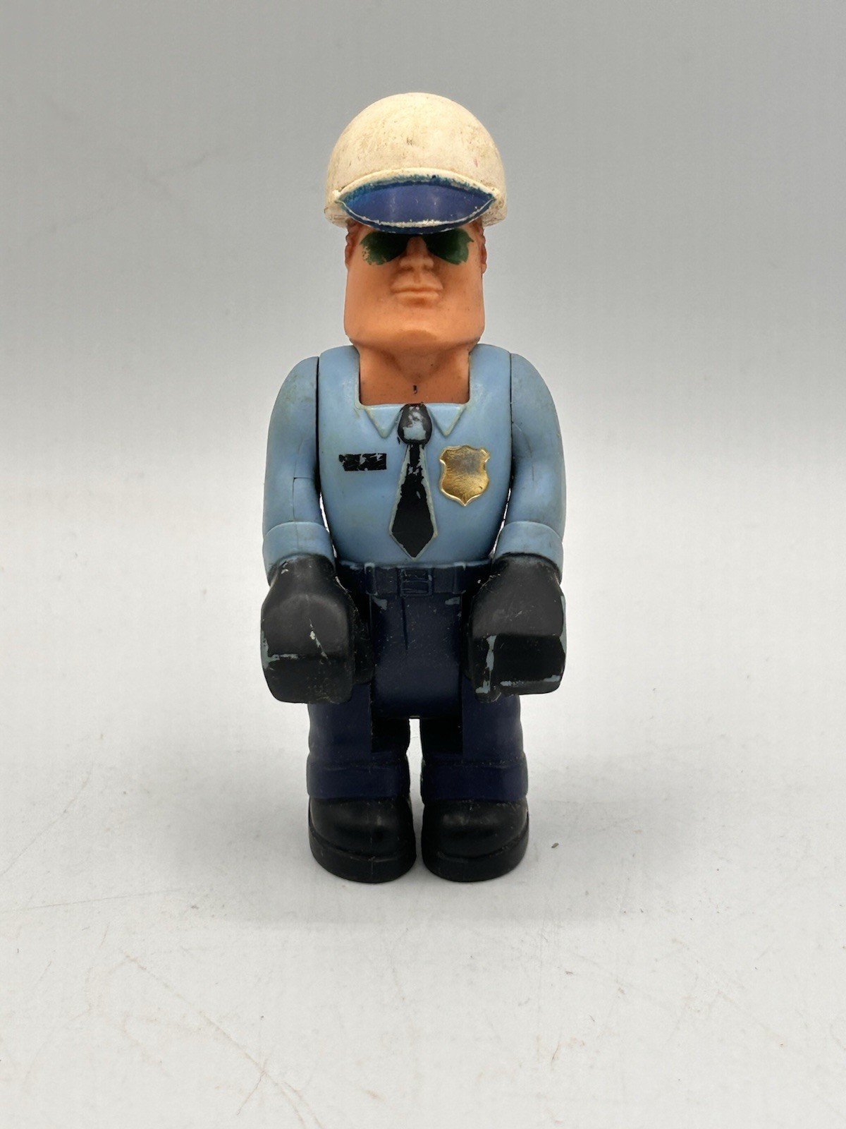 Husky Helpers Police Officer With White Helmet 3.75&Prime; Action Figure Fisher-Price