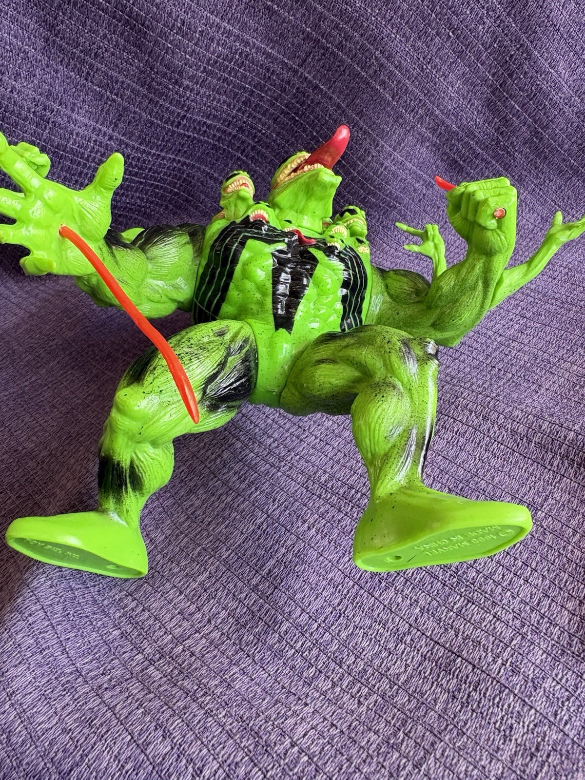 Venom the Madness 7.5&Prime; Green Figure 1996 Toy Biz Marvel Planet of the Symbiotes