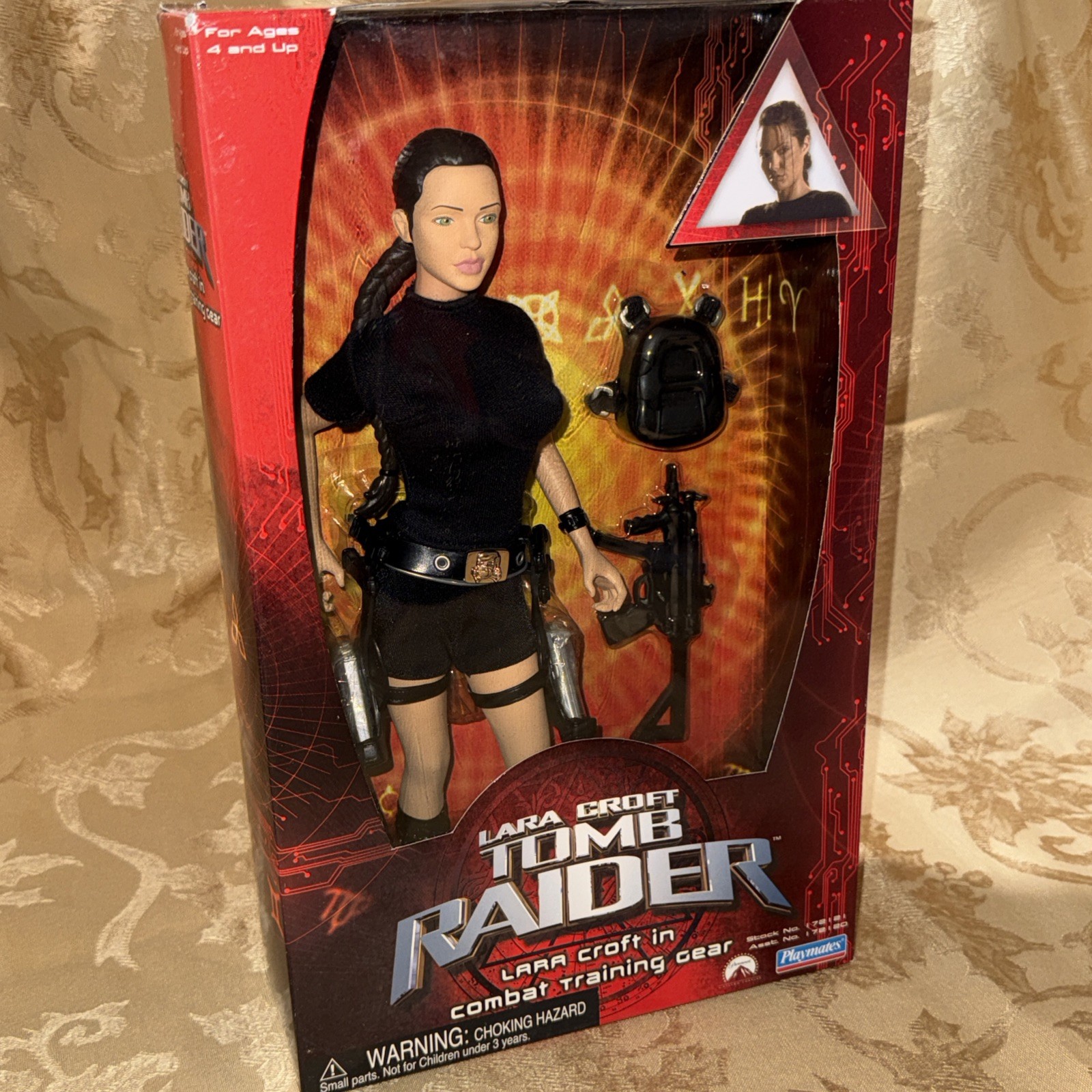 Lara Croft Tomb Raider Angelina Jolie Combat Training Gear Action Figure New