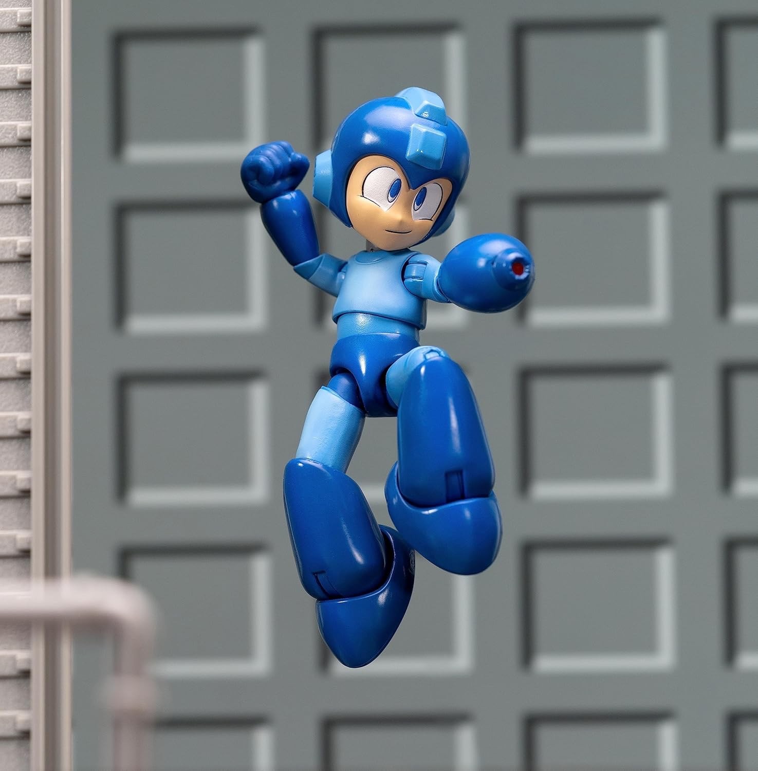 Mega Man 1/12 Scale 6&Prime; Action Figure Toys for Kids and Adults Licensed by Capcom