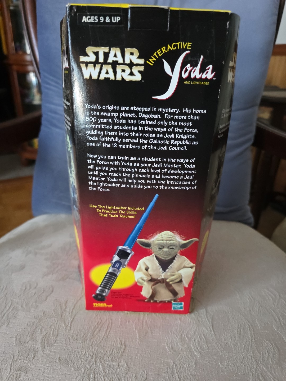 Star Wars Interactive Yoda & Lightsaber Action Figure Tiger Electronics KB Toys