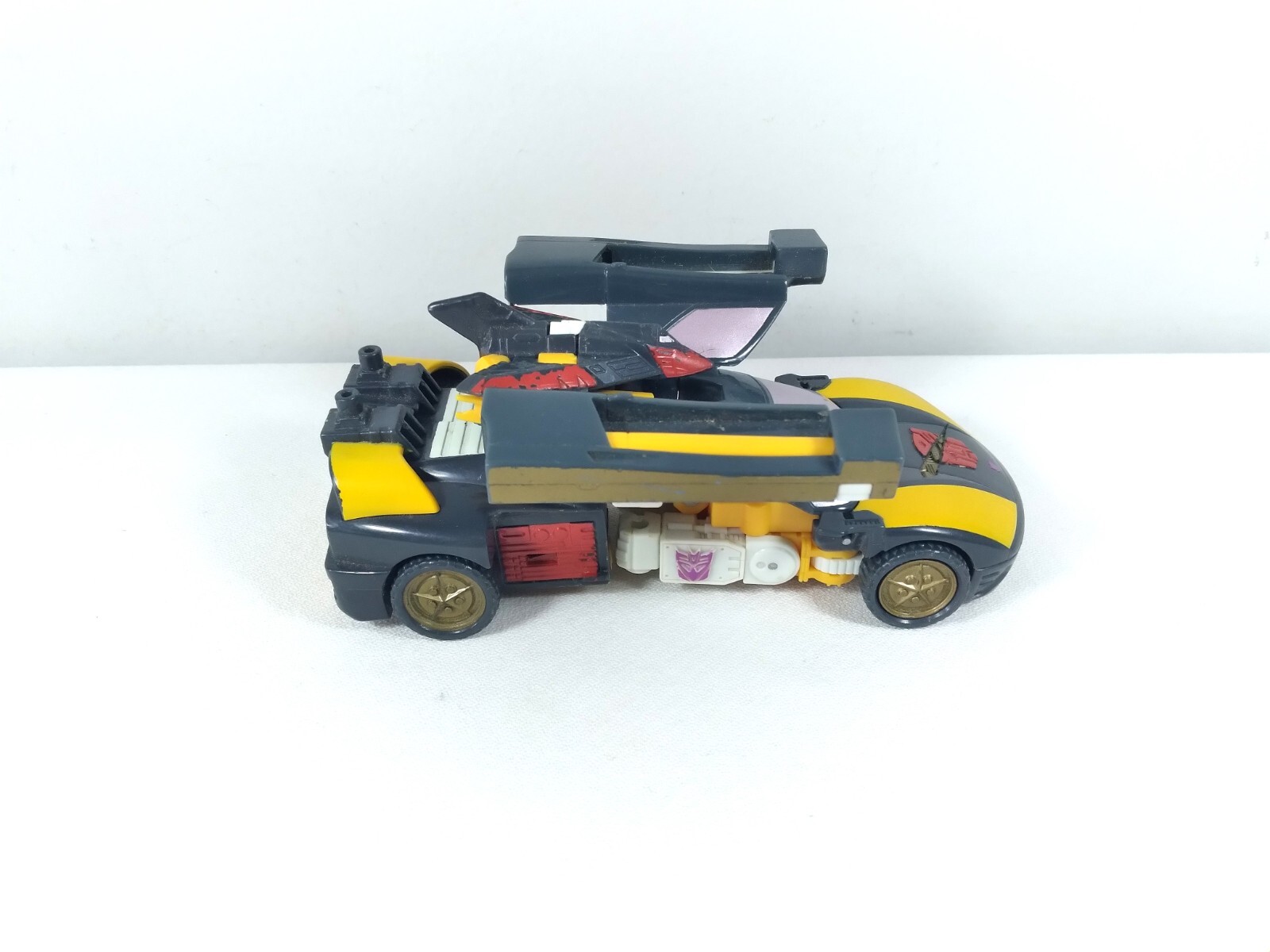 Transformers Armada Super-Cons Wheeljack Action Figure with Wind Sheer