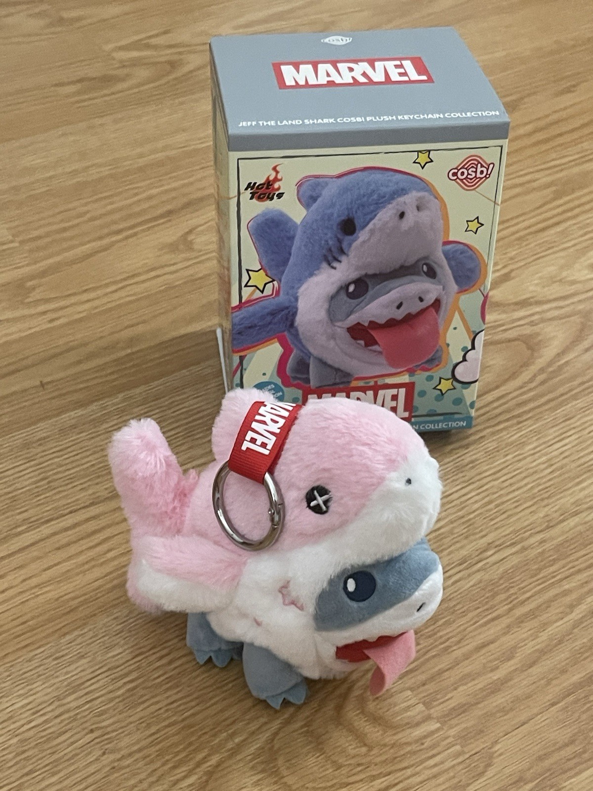 JEFF THE LAND SHARK SECRET RARE INCOGNITO DOLPHIN MARVEL COSBI PLUSH PENDANT
