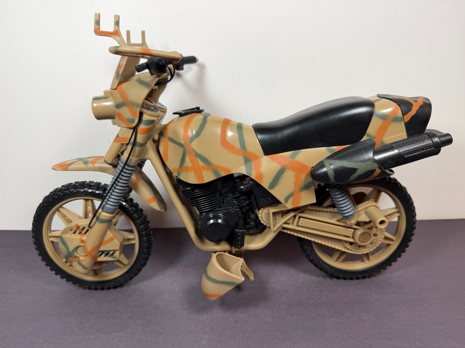 GI Joe ARMY RANGER ATTACK CYCLE 12&Prime; Action Figure 1/6 Scale Motorcycle 2002