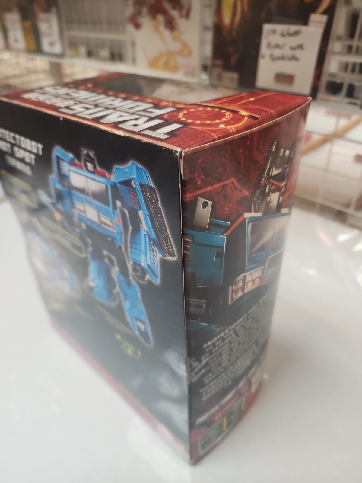 Hasbro Transformers Generations Protectobot Hot Spot Factory Sealed