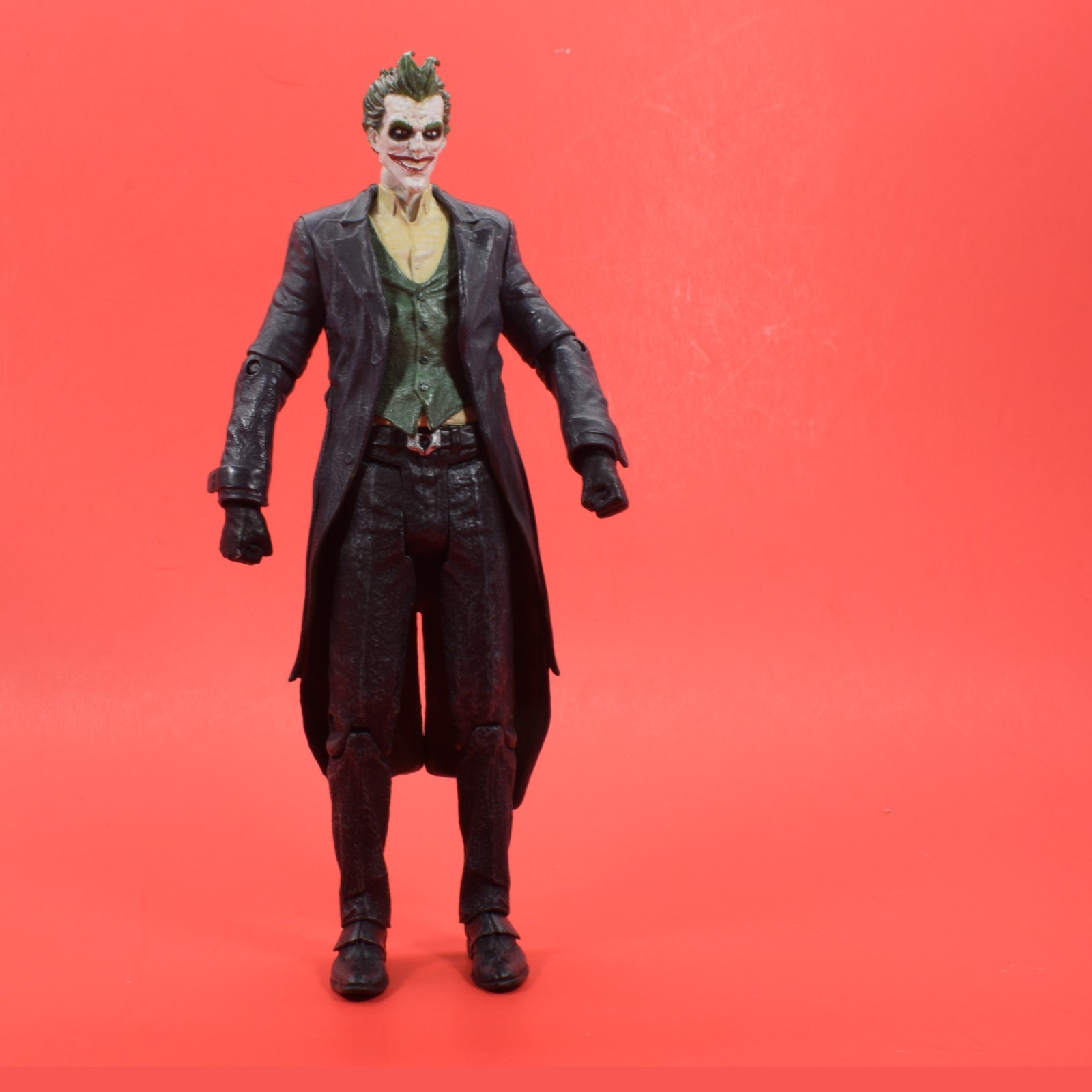 DC Collectibles Direct 7&Prime; Batman Arkham Origins Joker Broken Arm As Shown H39