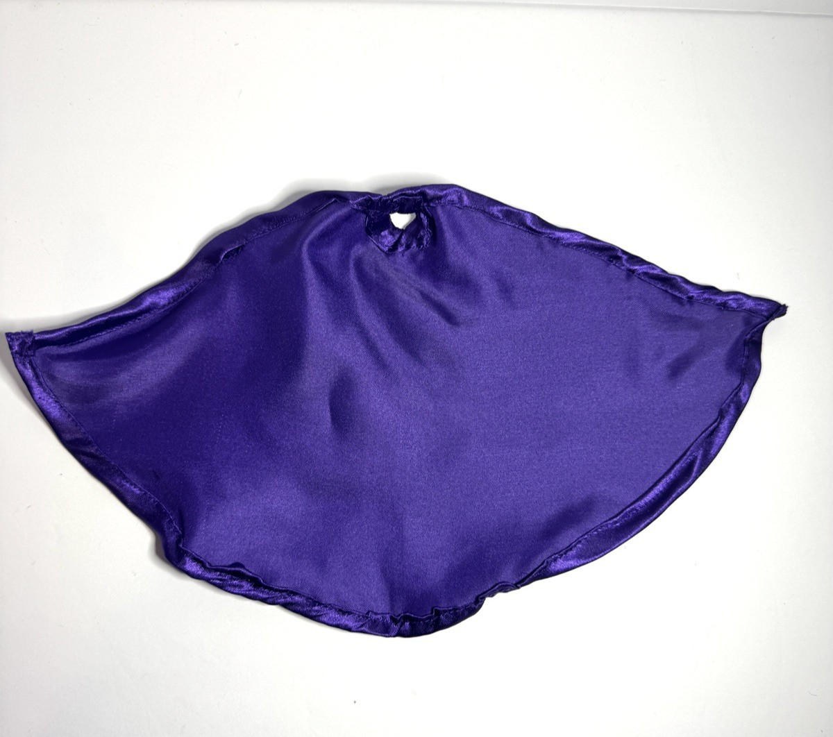 Custom Handmade Purple Wired cape For Marvel Legends Magneto 6 » Figure 1/12