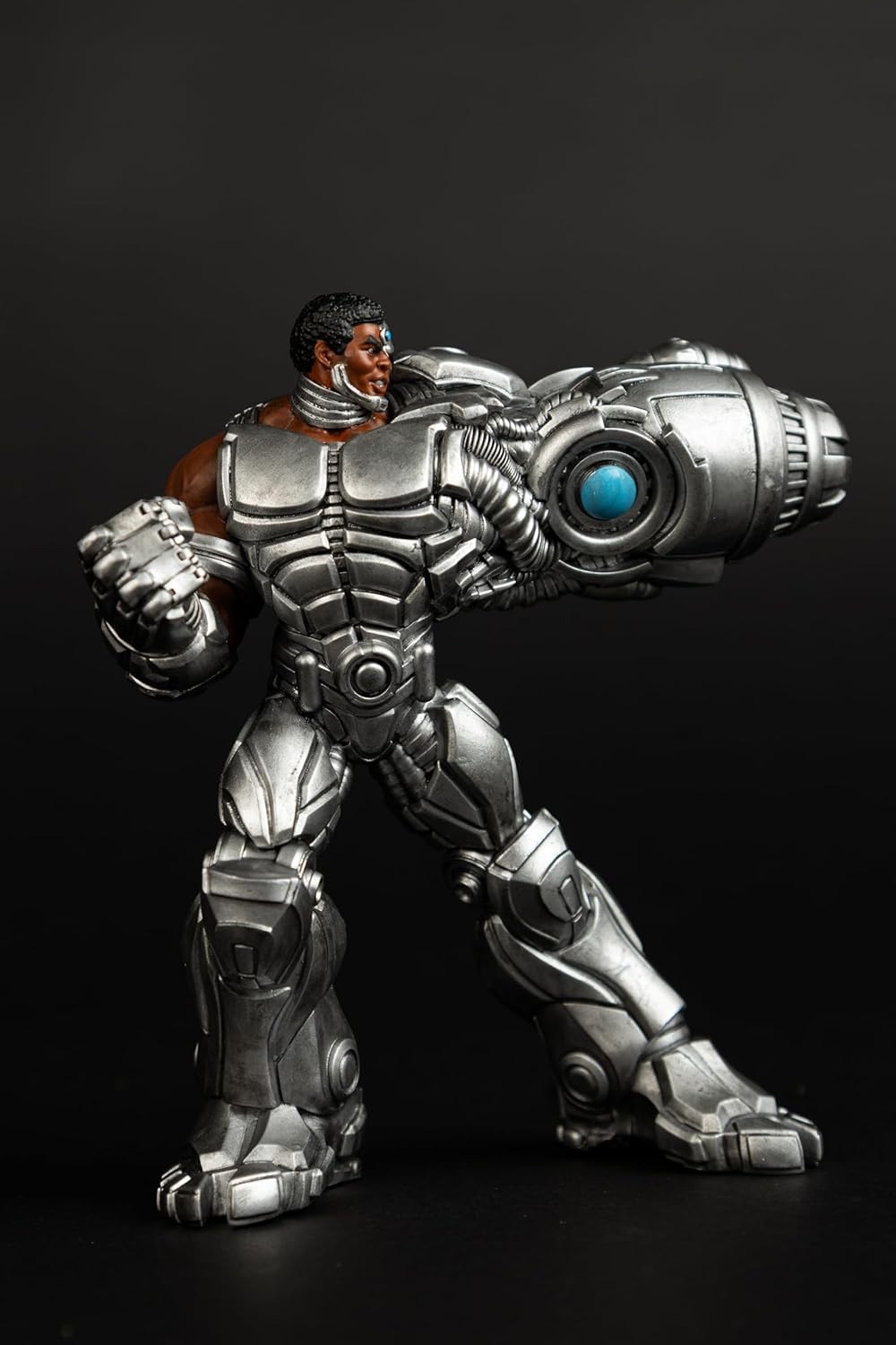 McFarlane DC Direct Cyborg Limited Edition Collector Vinyl (Todd&rsquo;s Mods) 4.5in S