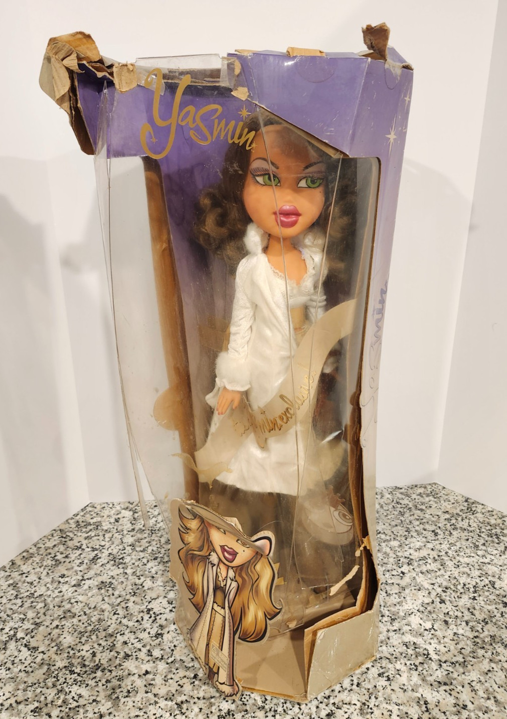 Yasmin 24&Prime; 2003 MGA Entertainment BIG BRATZ NEW Exclusive in Box DMG #2