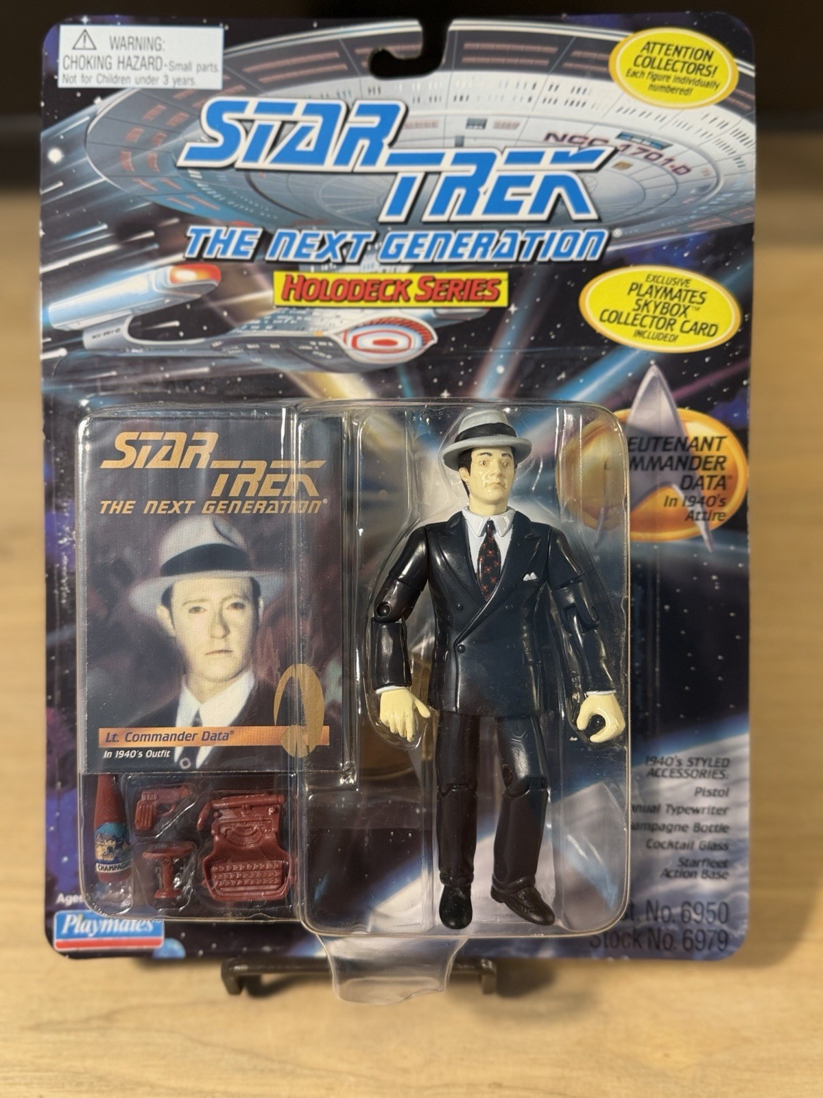 Playmates 1995 Star Trek: The Next Generation Holodeck Lieutenant Commander Data
