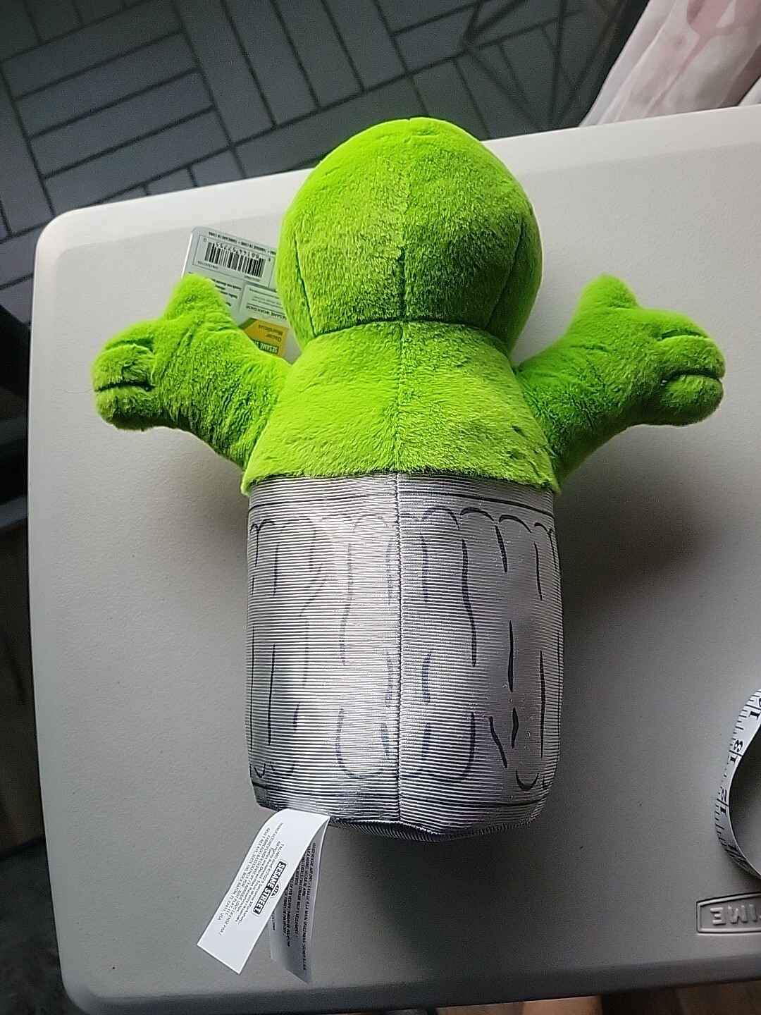 Oscar the Grouch Large 14 inch Soft Plush Stuffed Toy Licensed NEW Sesame Street